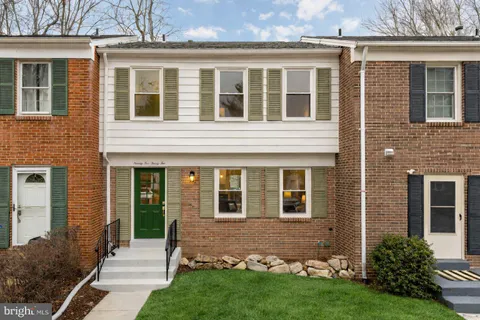 9532 Burdett Road, Burke, VA MLS: VAFX2291694