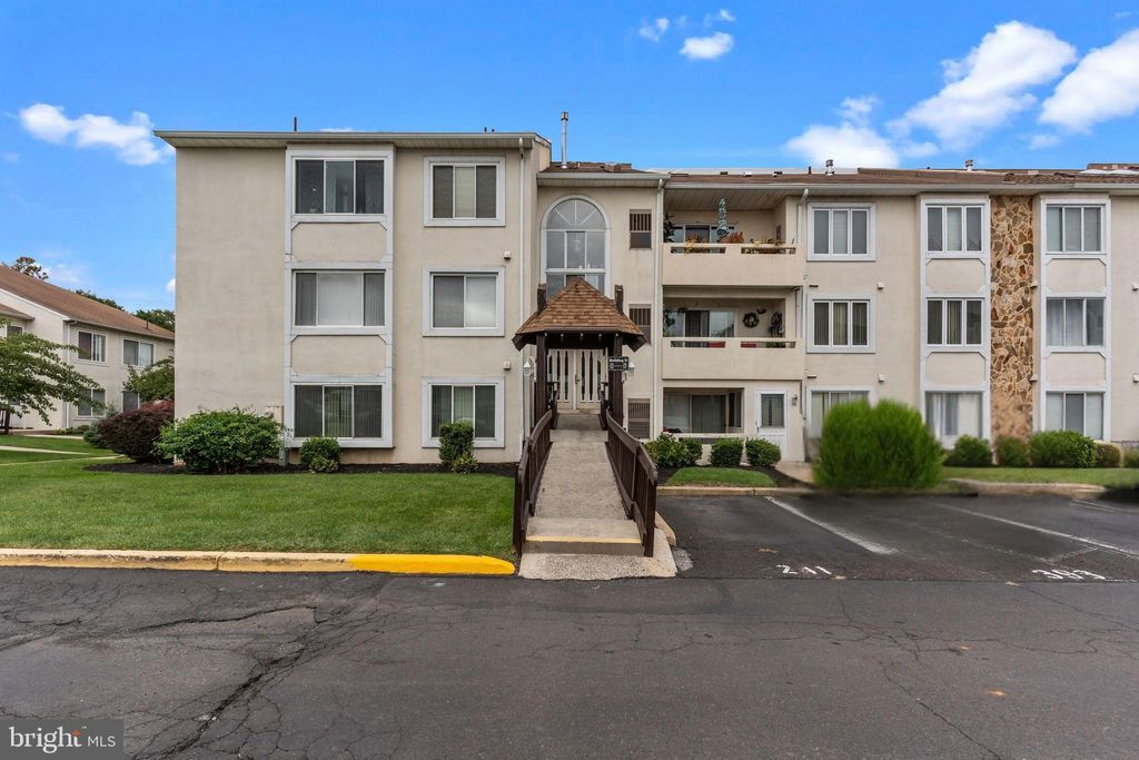 Photo of 75 Bonnie Gellman Court #D75, PHILADELPHIA, PA 19114 (MLS # PAPH2536026)