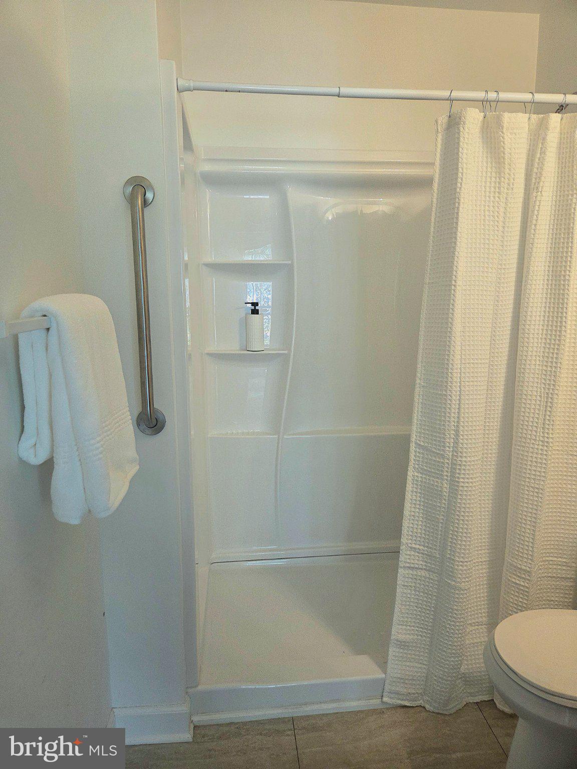 LAKELAND - Residential