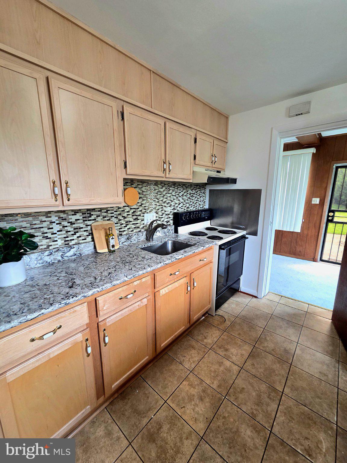 LAKELAND - Residential