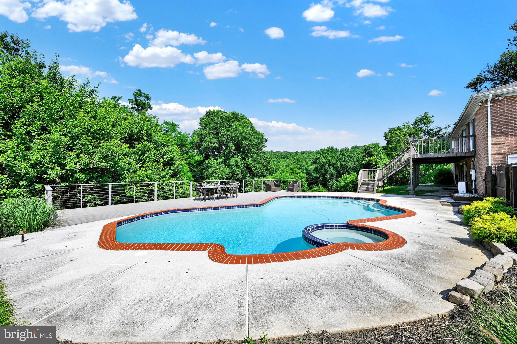 GREENLANDS HUNT VALLEY - Residential