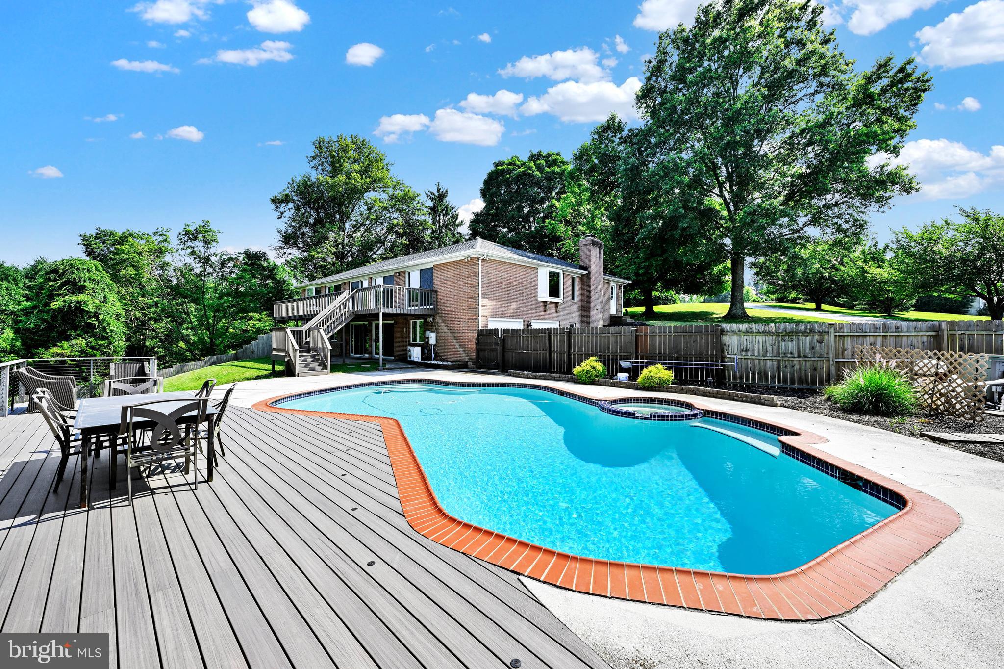 GREENLANDS HUNT VALLEY - Residential