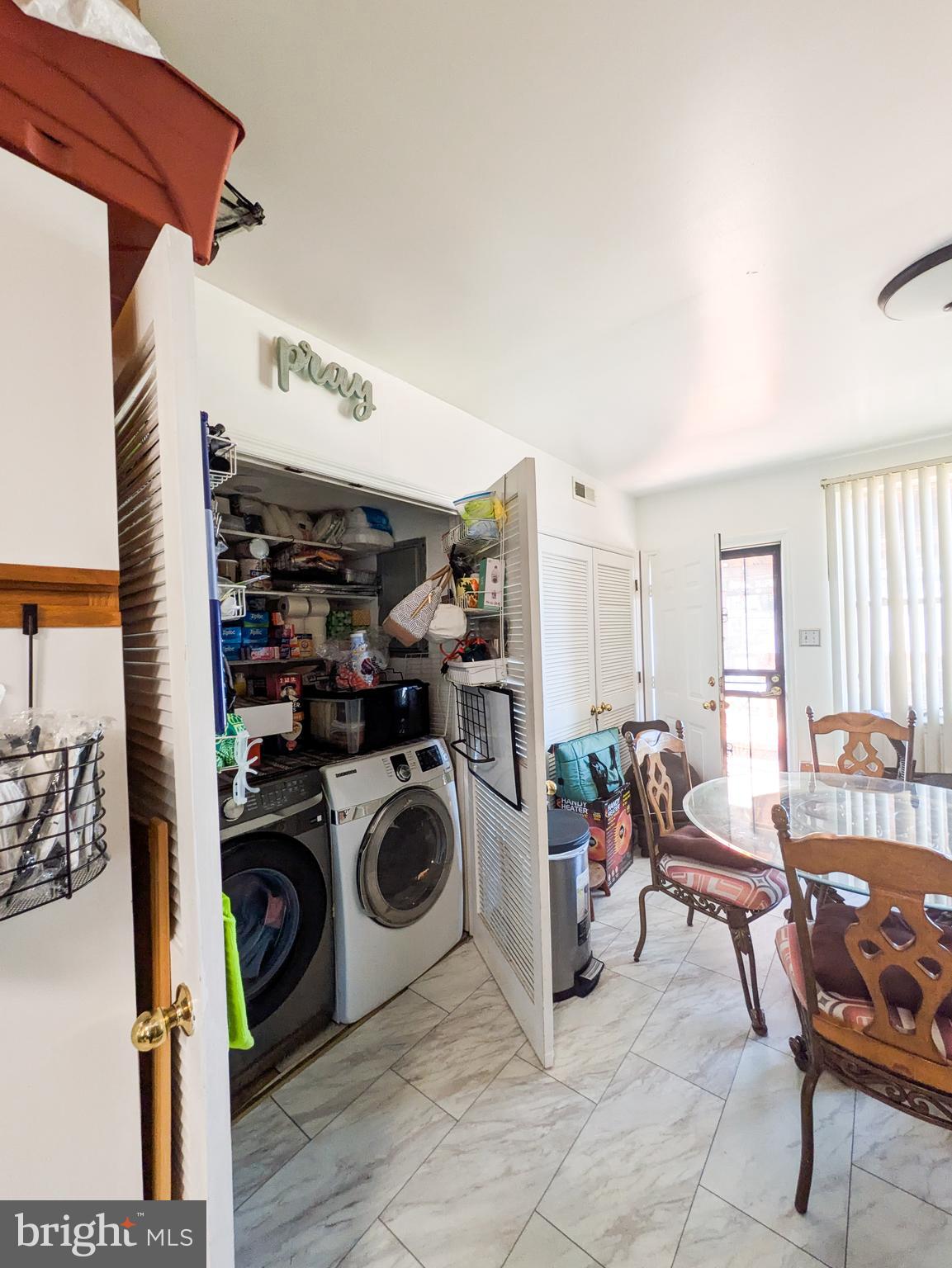 FRANKFORD - Residential