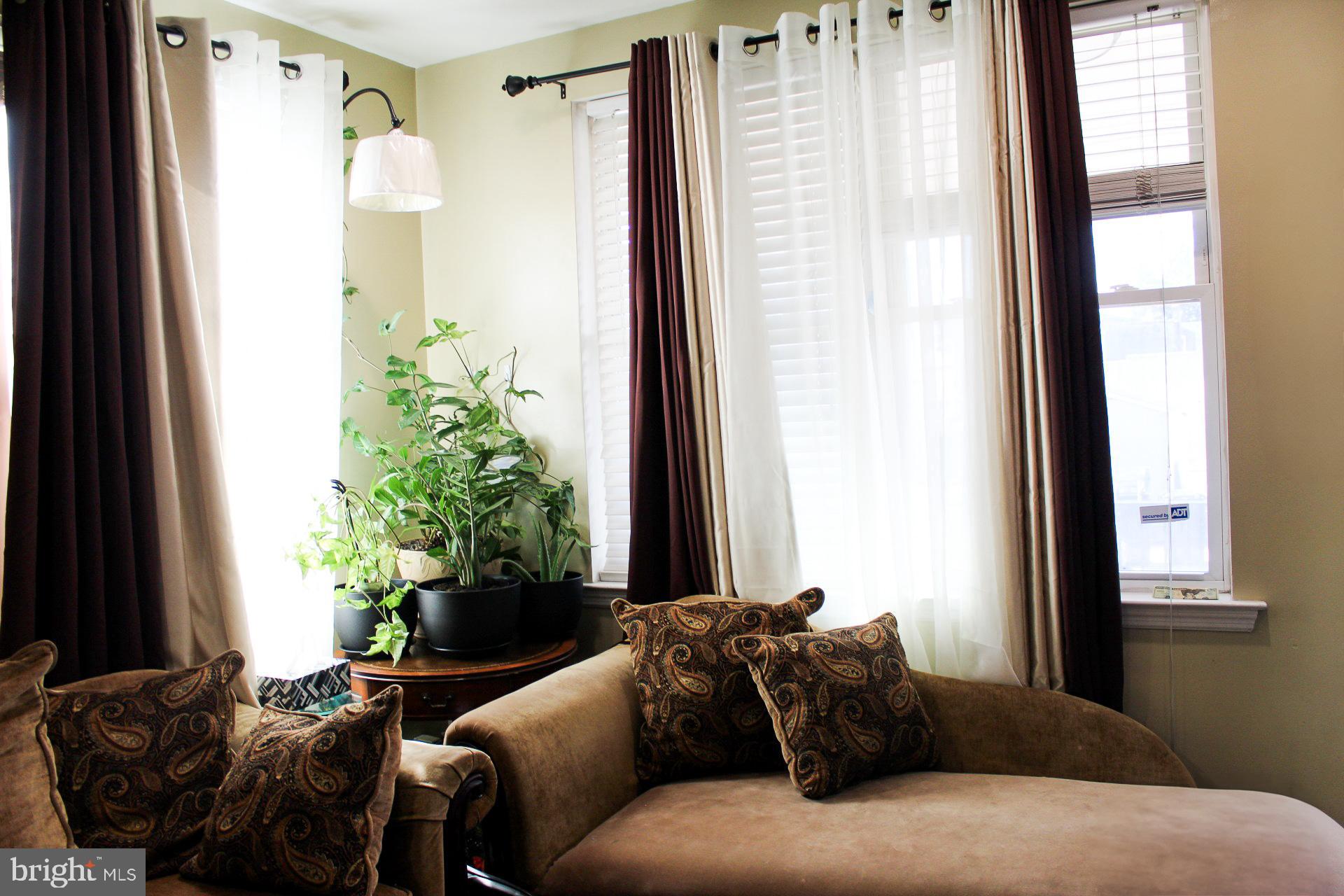 FRANKFORD - Residential