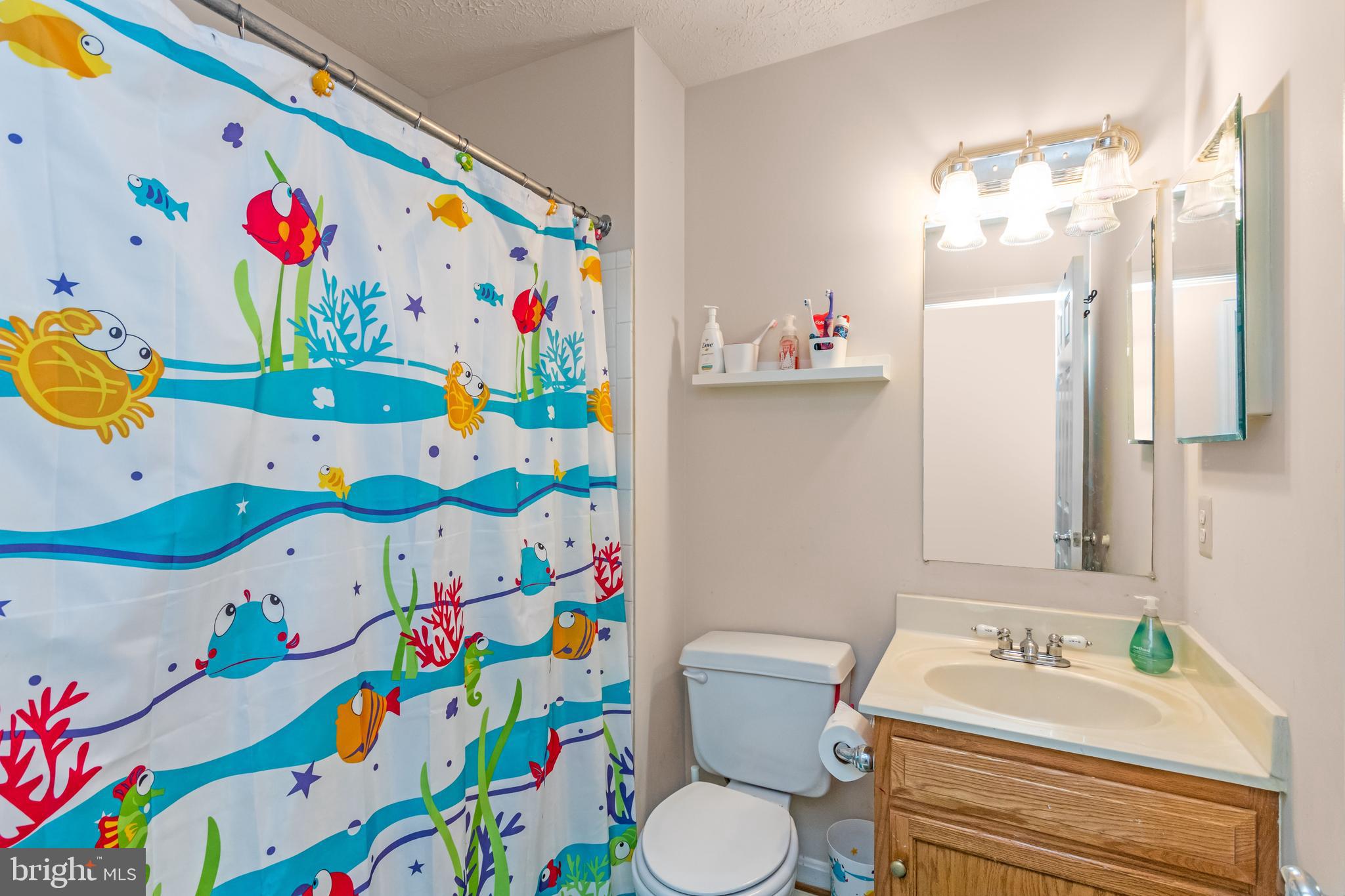 HAMPTON OAKS - Residential