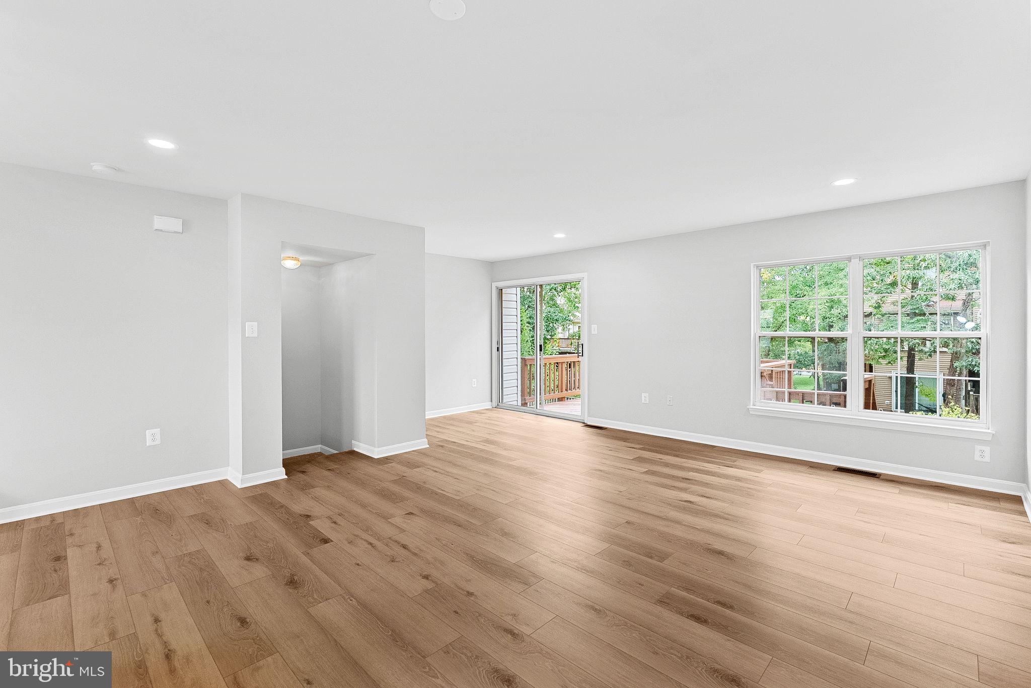 PARADISE - Residential