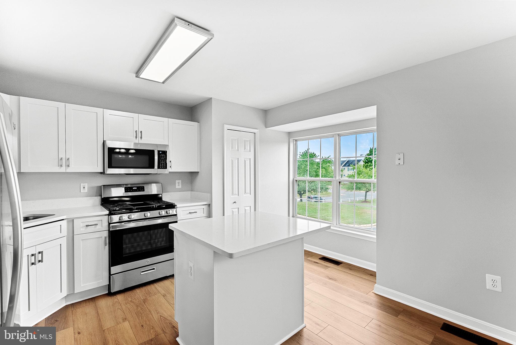 11054 CLOVERTREE COURT