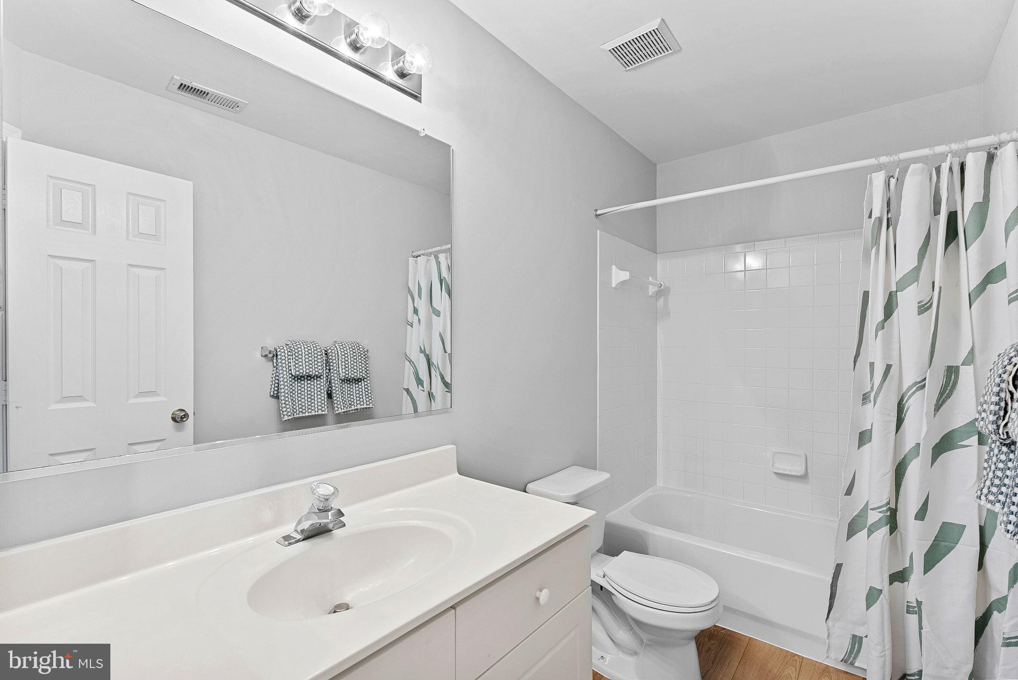 PARADISE - Residential