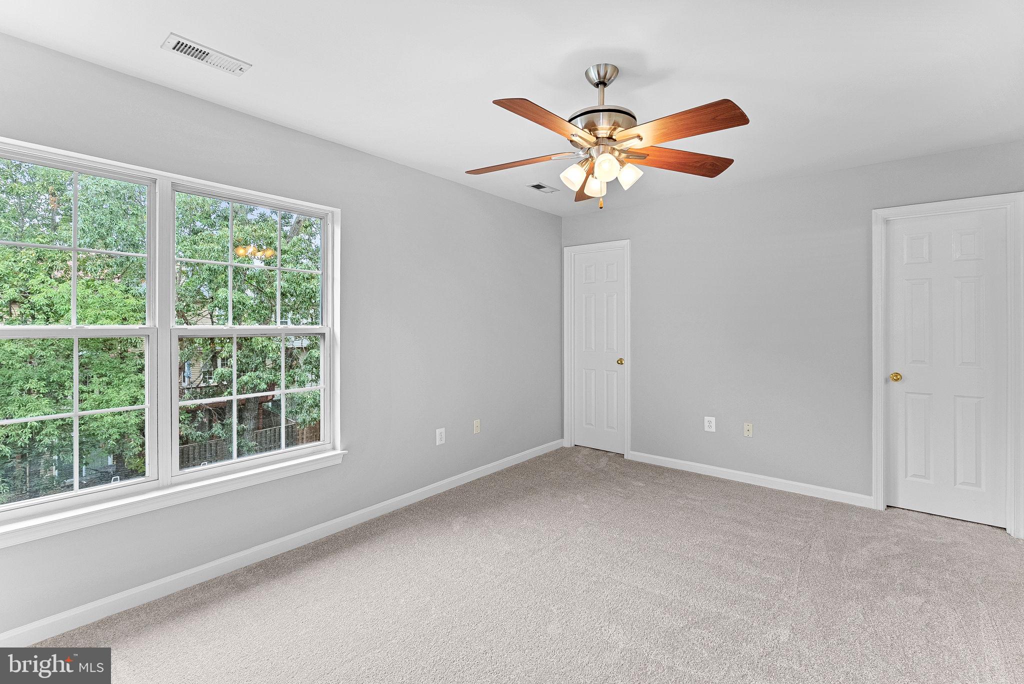 PARADISE - Residential