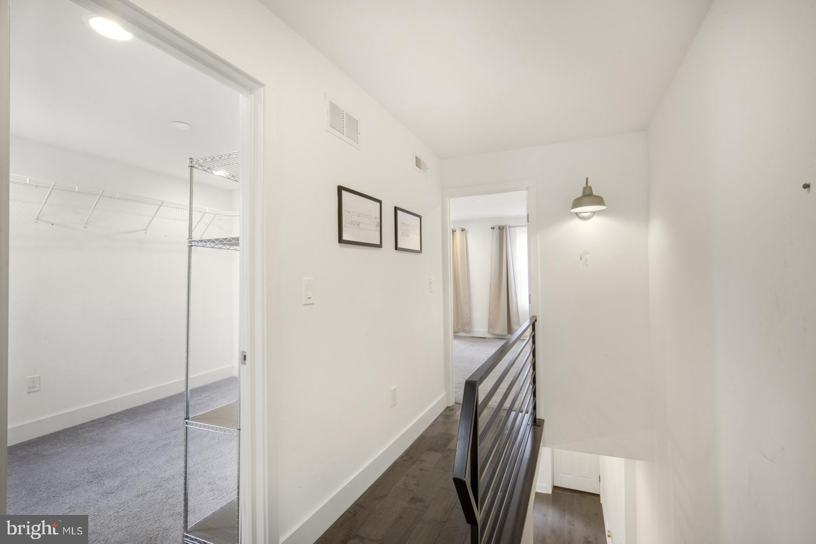 EAST KENSINGTON - Residential Lease