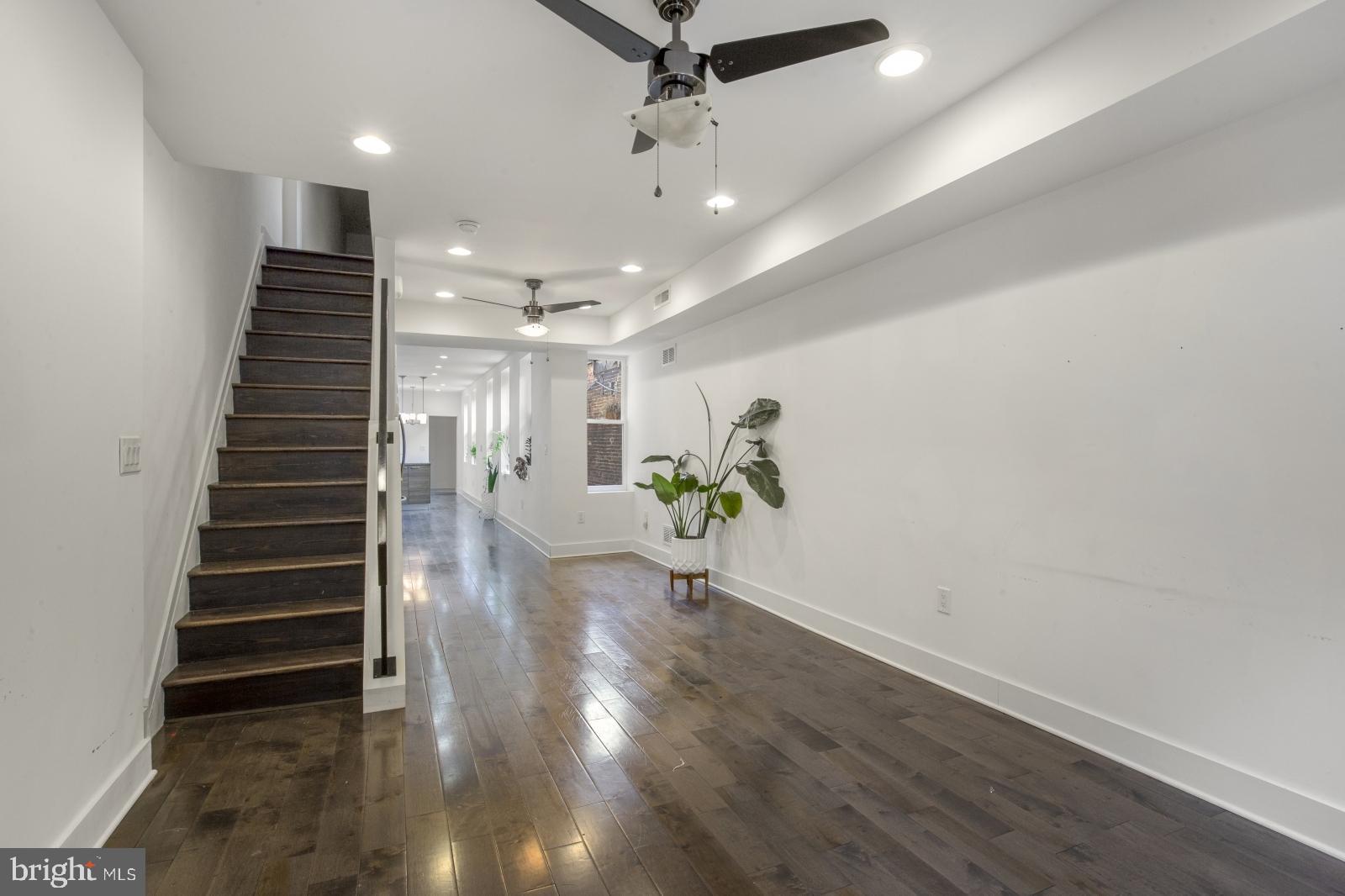 EAST KENSINGTON - Residential Lease