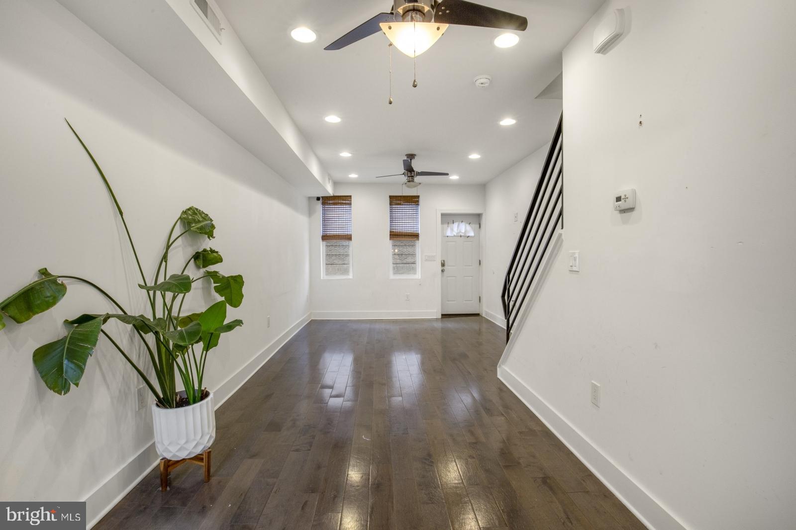 EAST KENSINGTON - Residential Lease