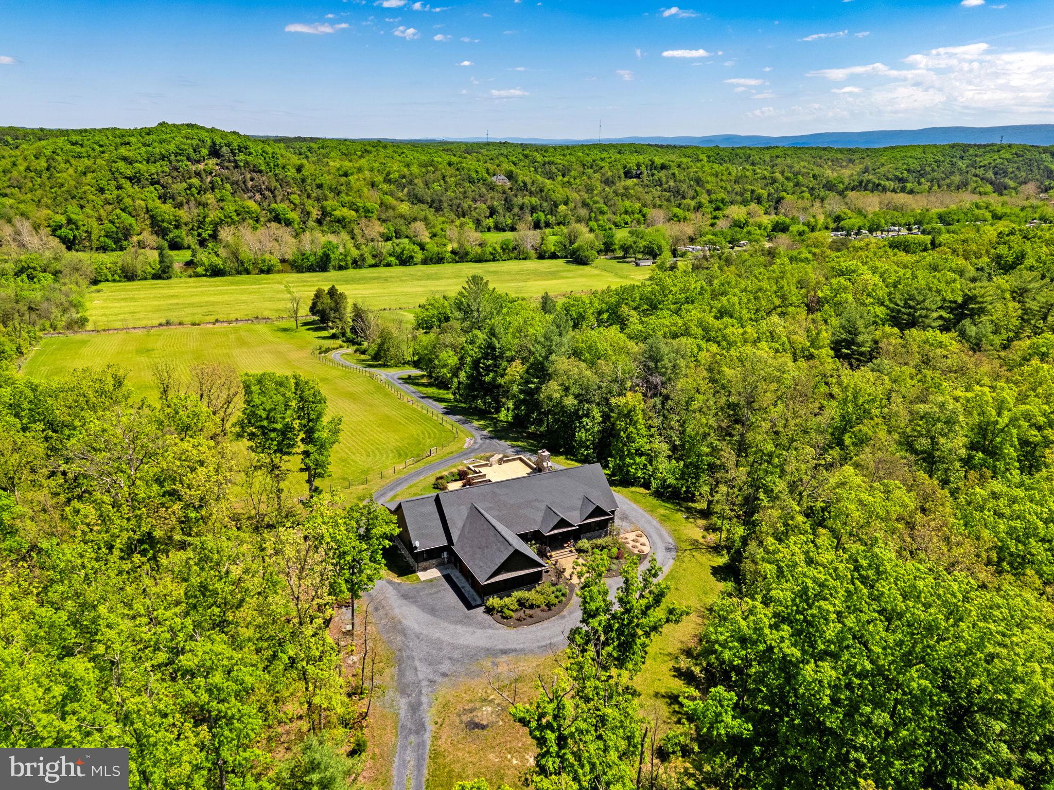 THE MANOR ON NORTH FORK - Residential