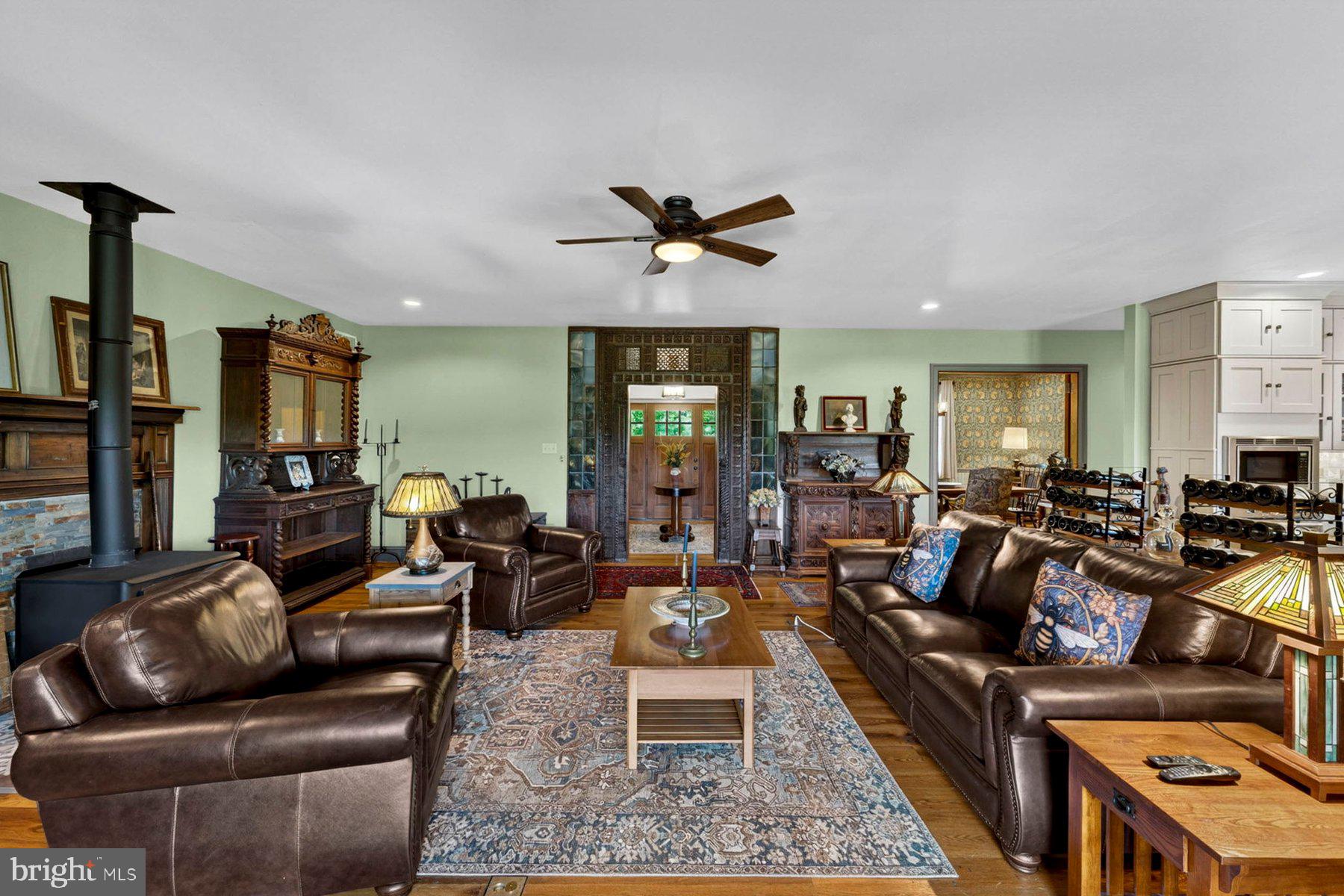 THE MANOR ON NORTH FORK - Residential