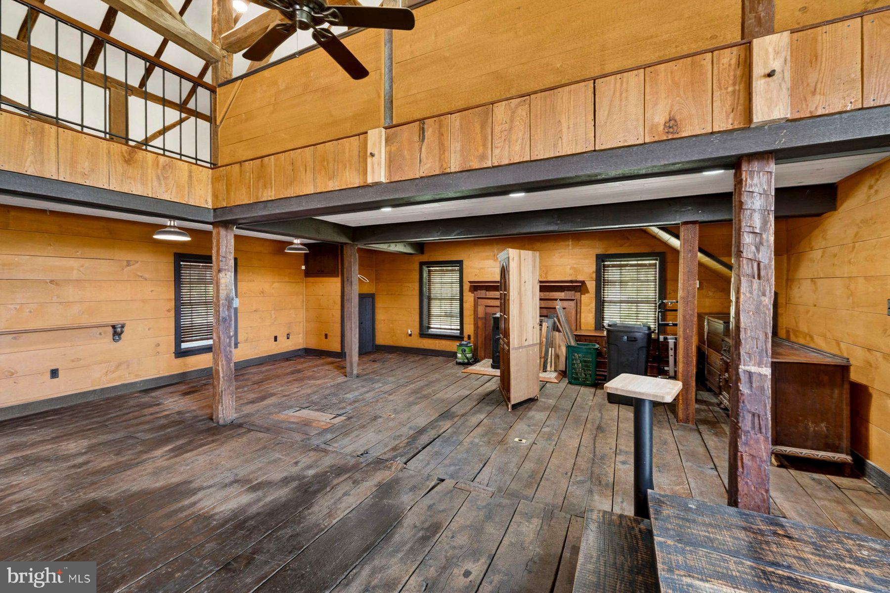 THE MANOR ON NORTH FORK - Residential