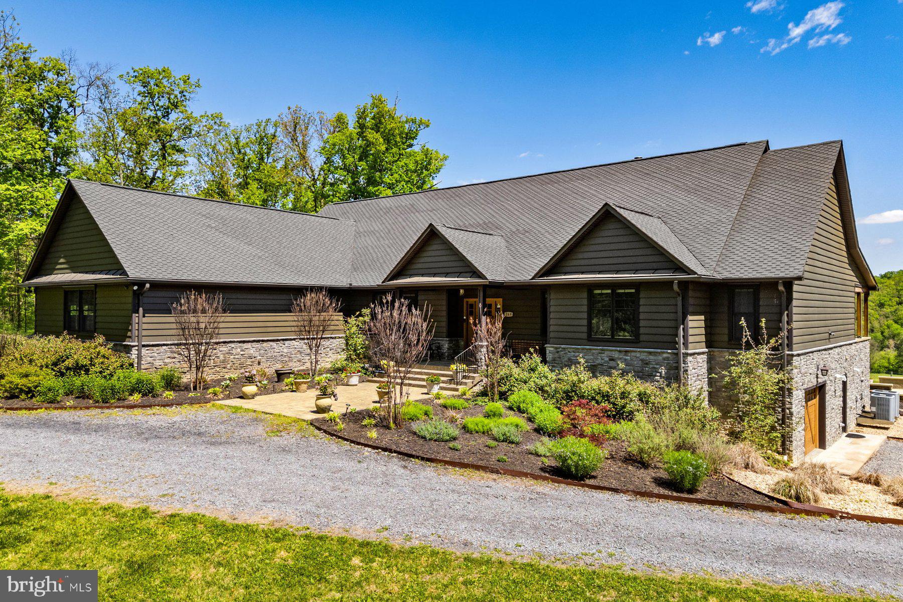 THE MANOR ON NORTH FORK - Residential