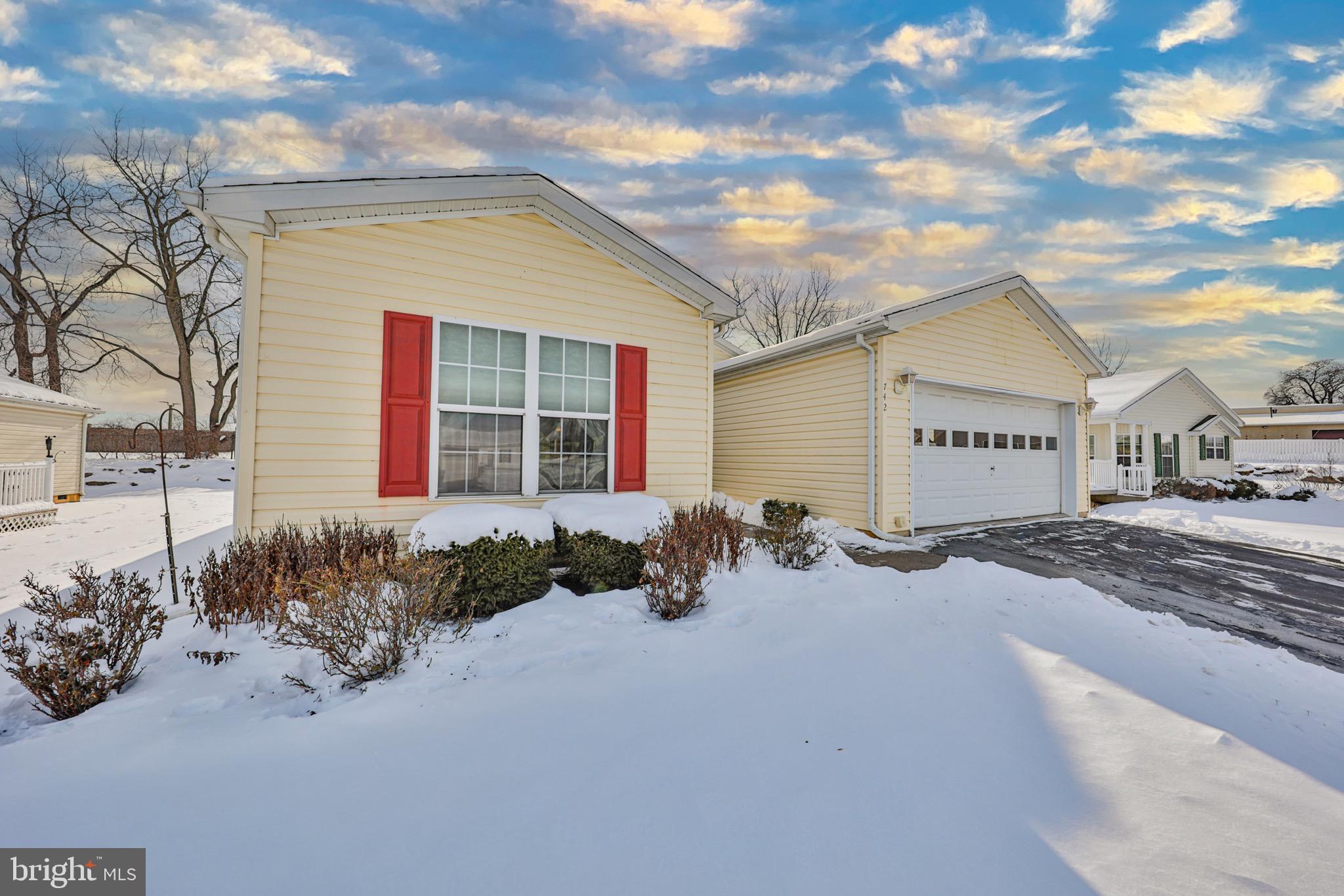 JACOB'S FARM - Residential