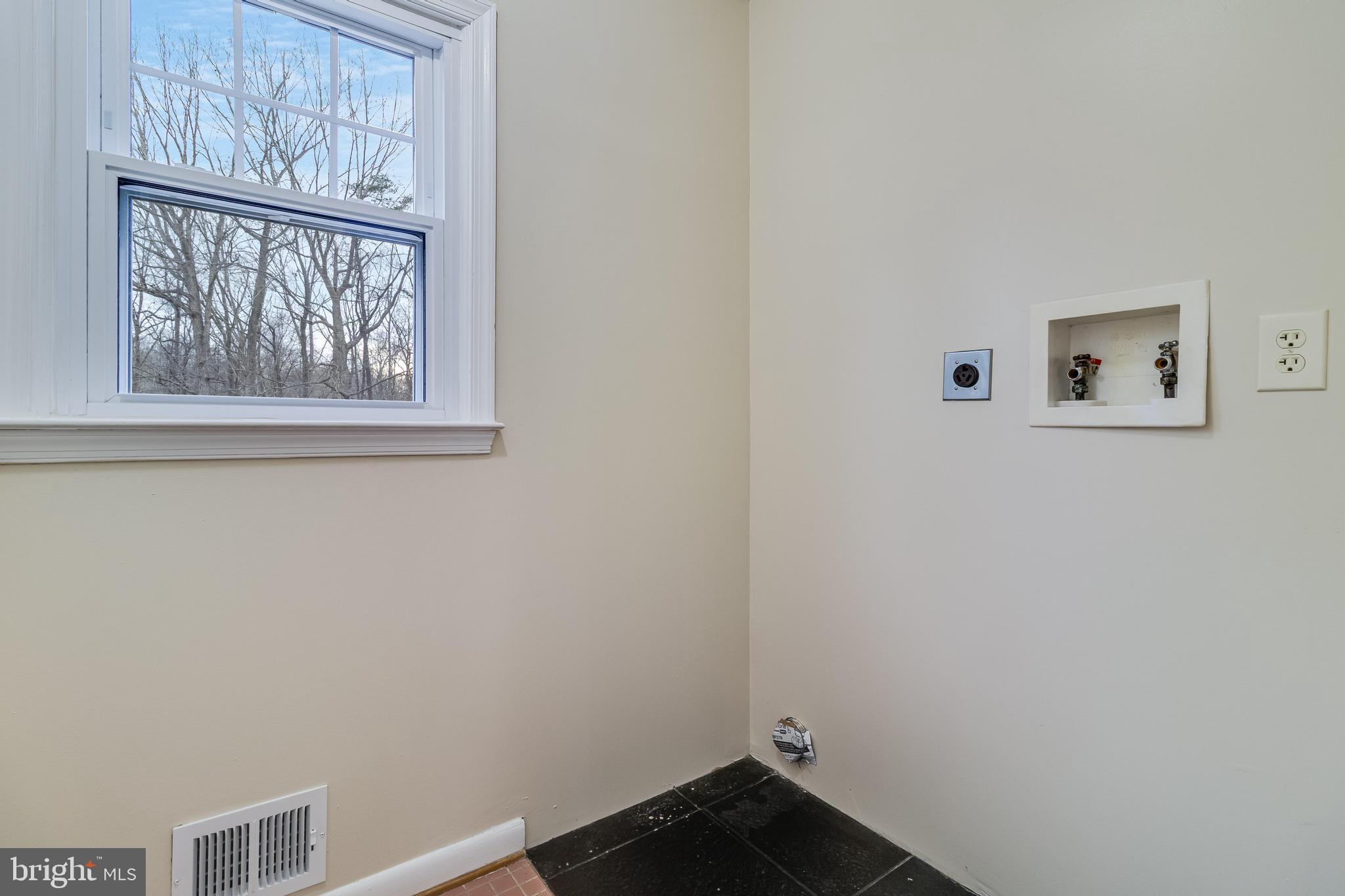 MYRTLE GROVE ESTATES - Residential