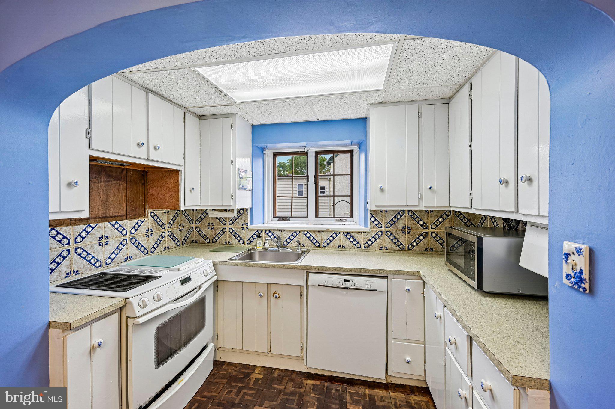 COLESTON - Residential