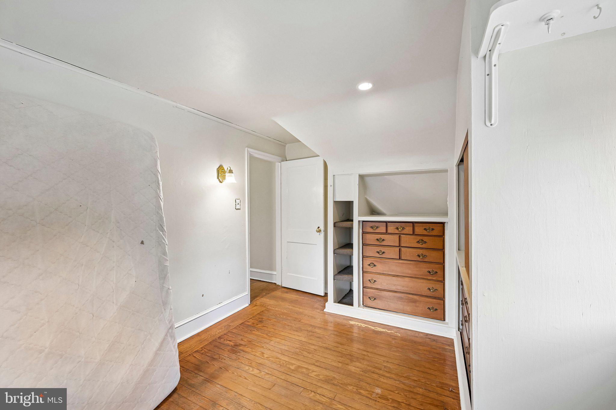 COLESTON - Residential