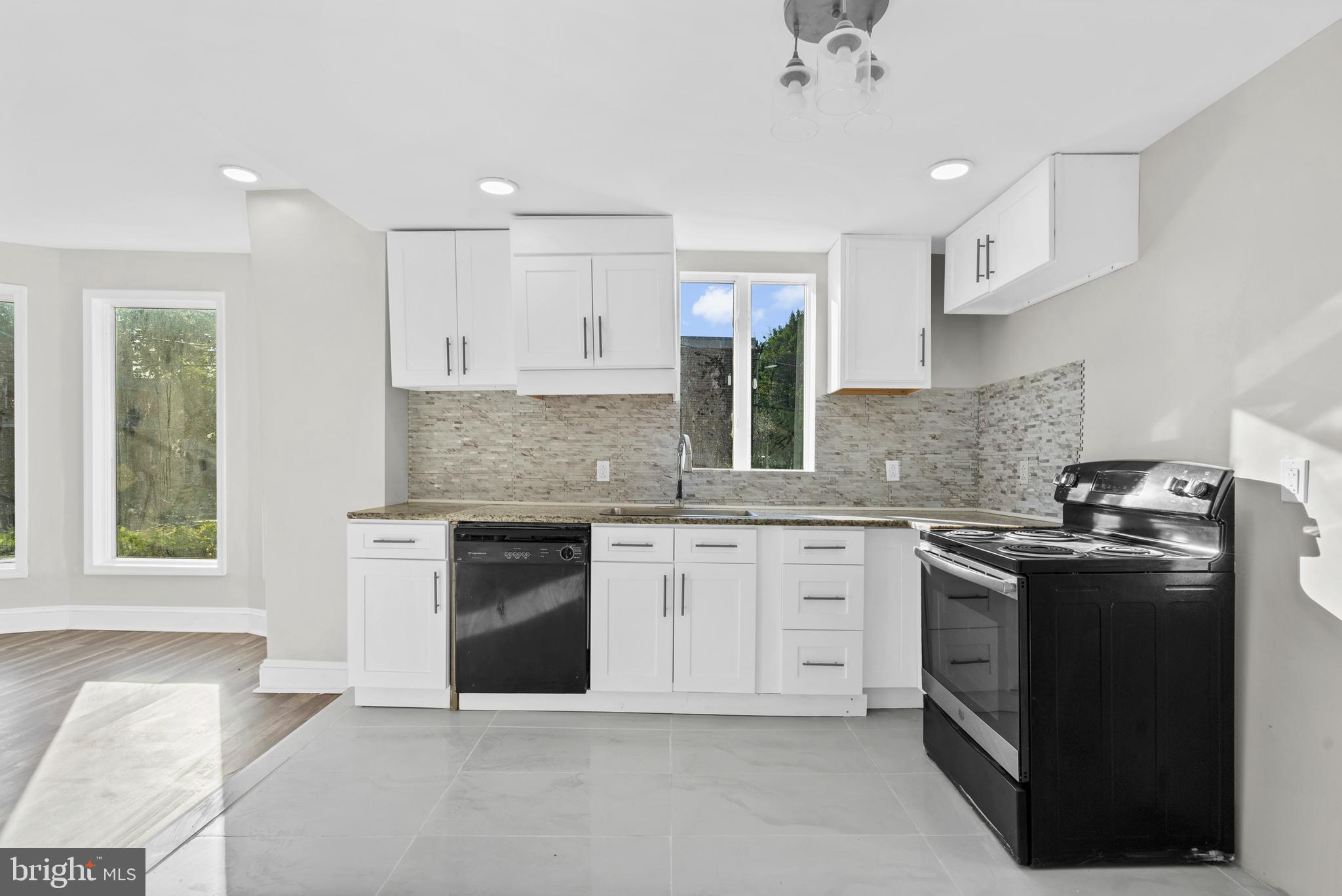 SHARON HILL - Residential