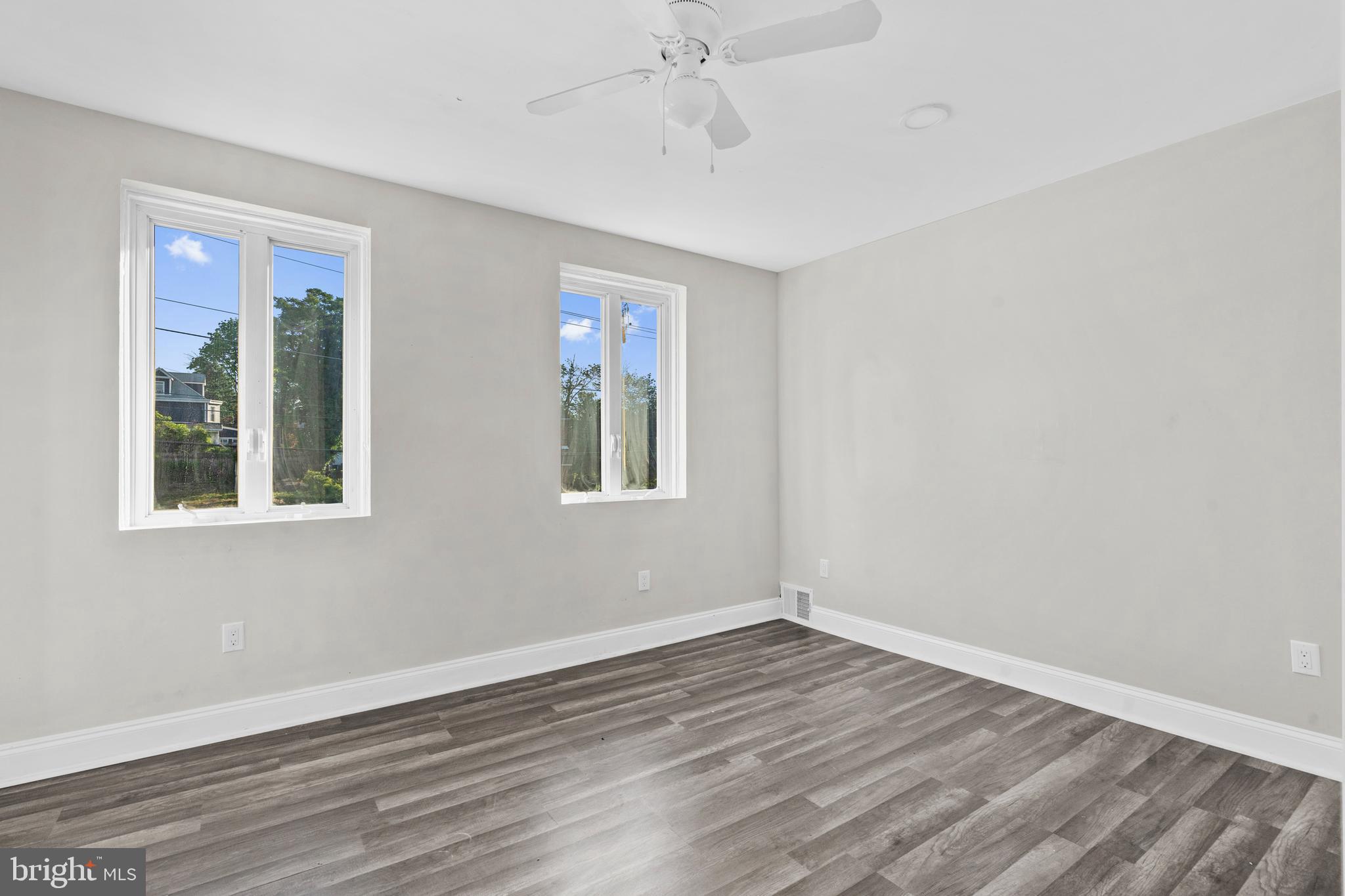 SHARON HILL - Residential
