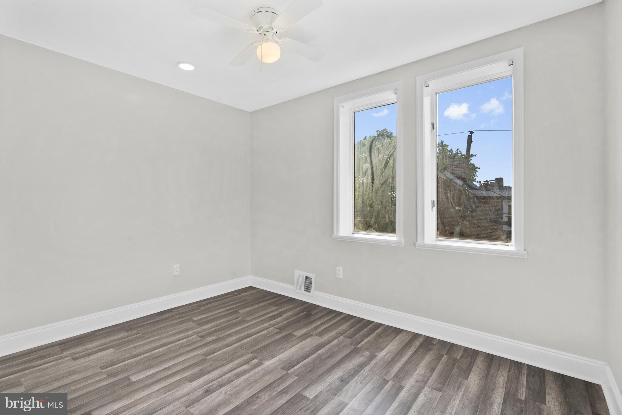 SHARON HILL - Residential