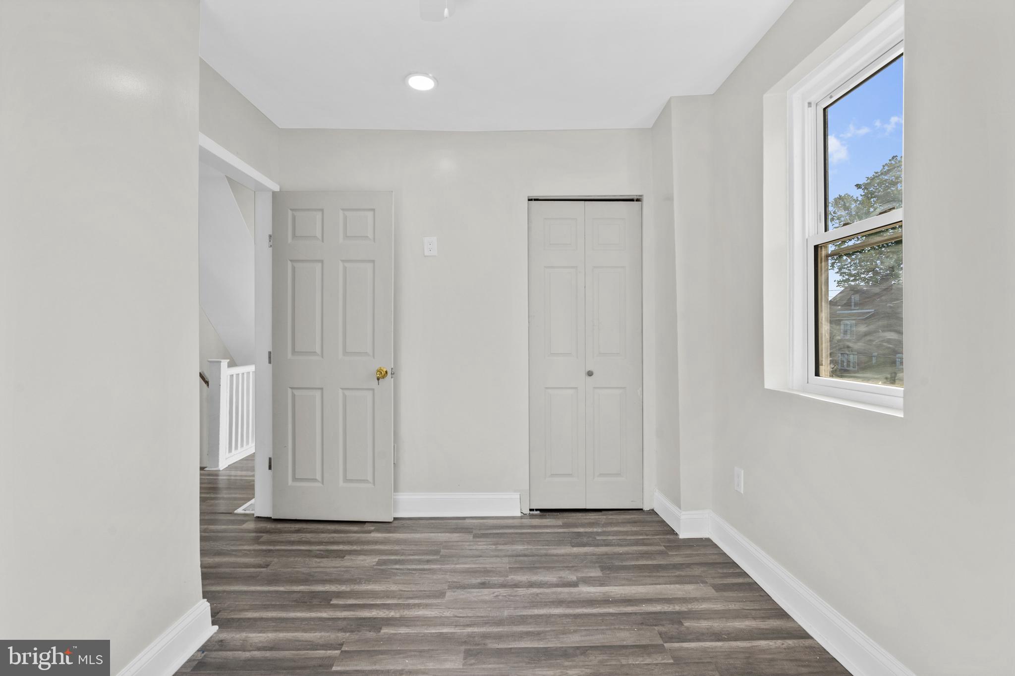 SHARON HILL - Residential