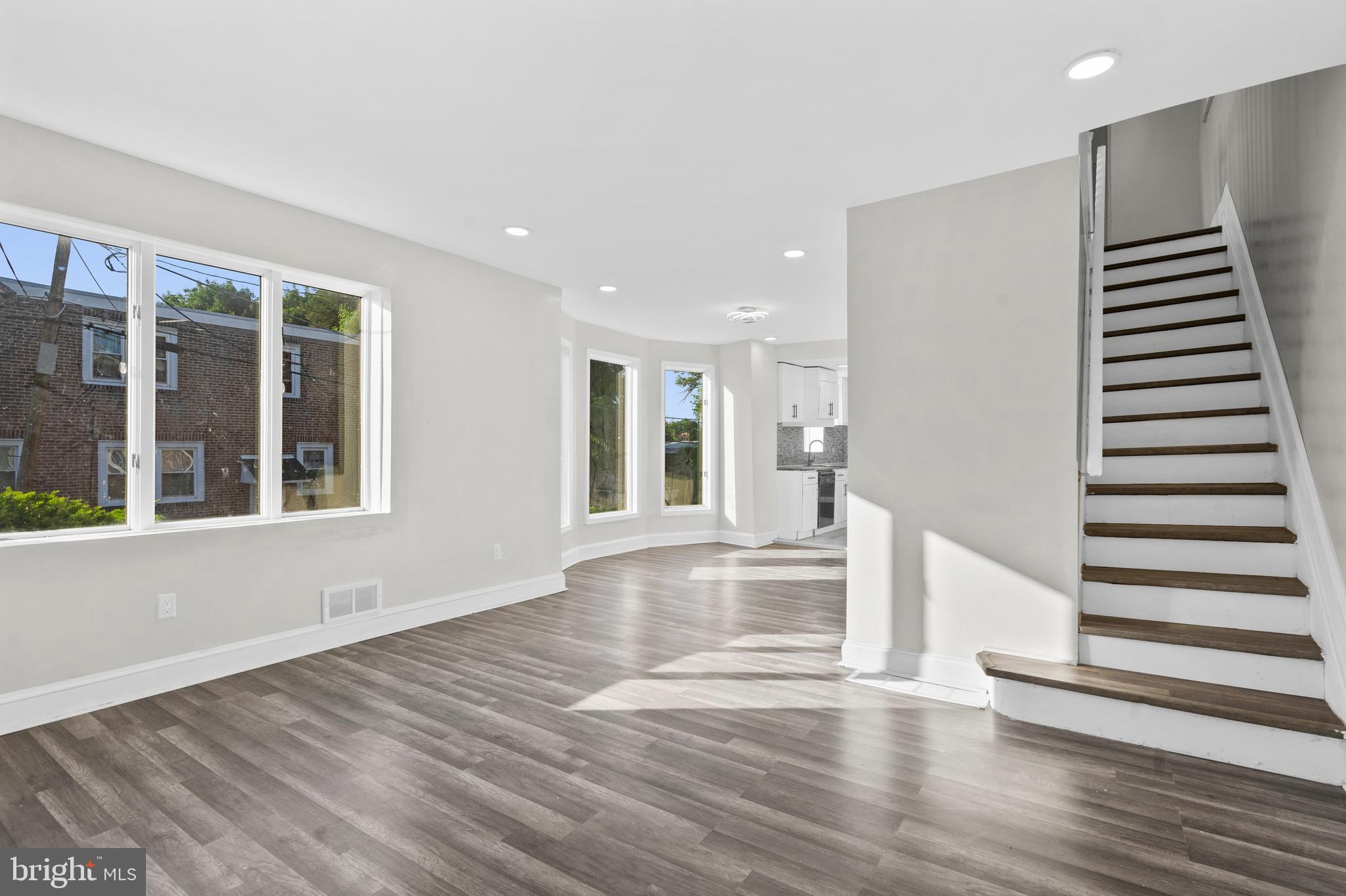 SHARON HILL - Residential