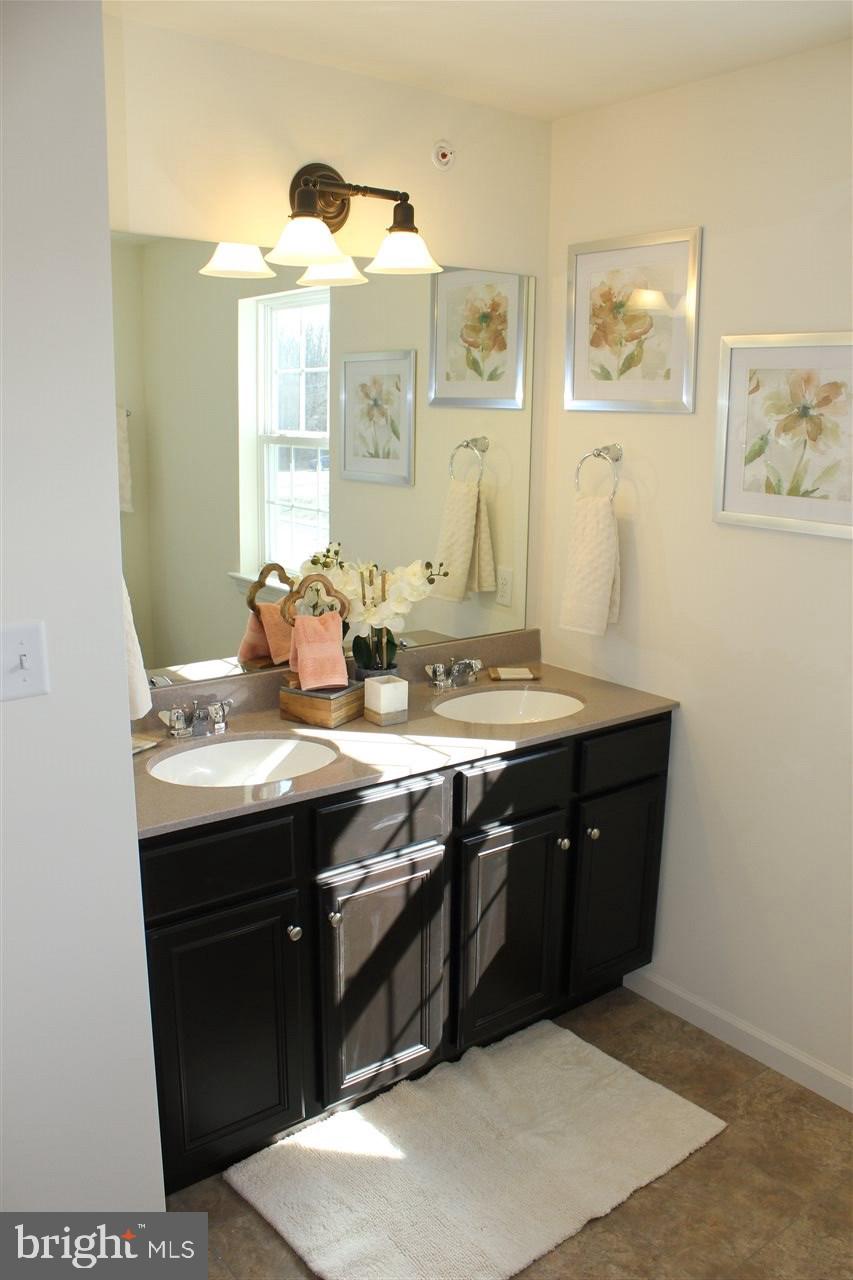 CREEKVALE - Residential