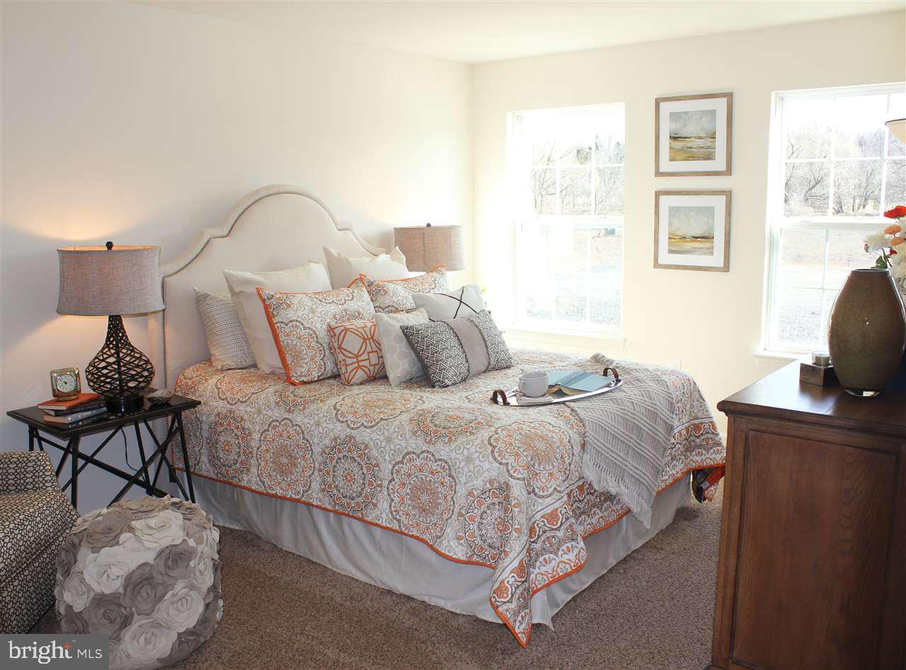 CREEKVALE - Residential