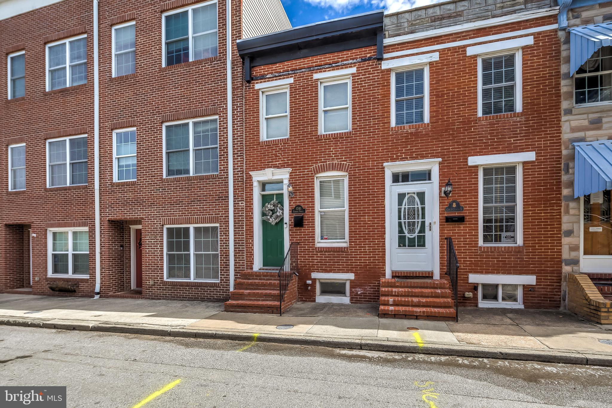 LOCUST POINT - Residential