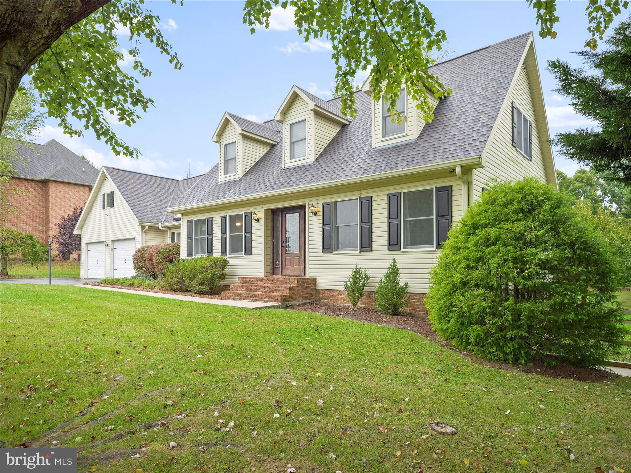 LONGVIEW ESTATES - Residential