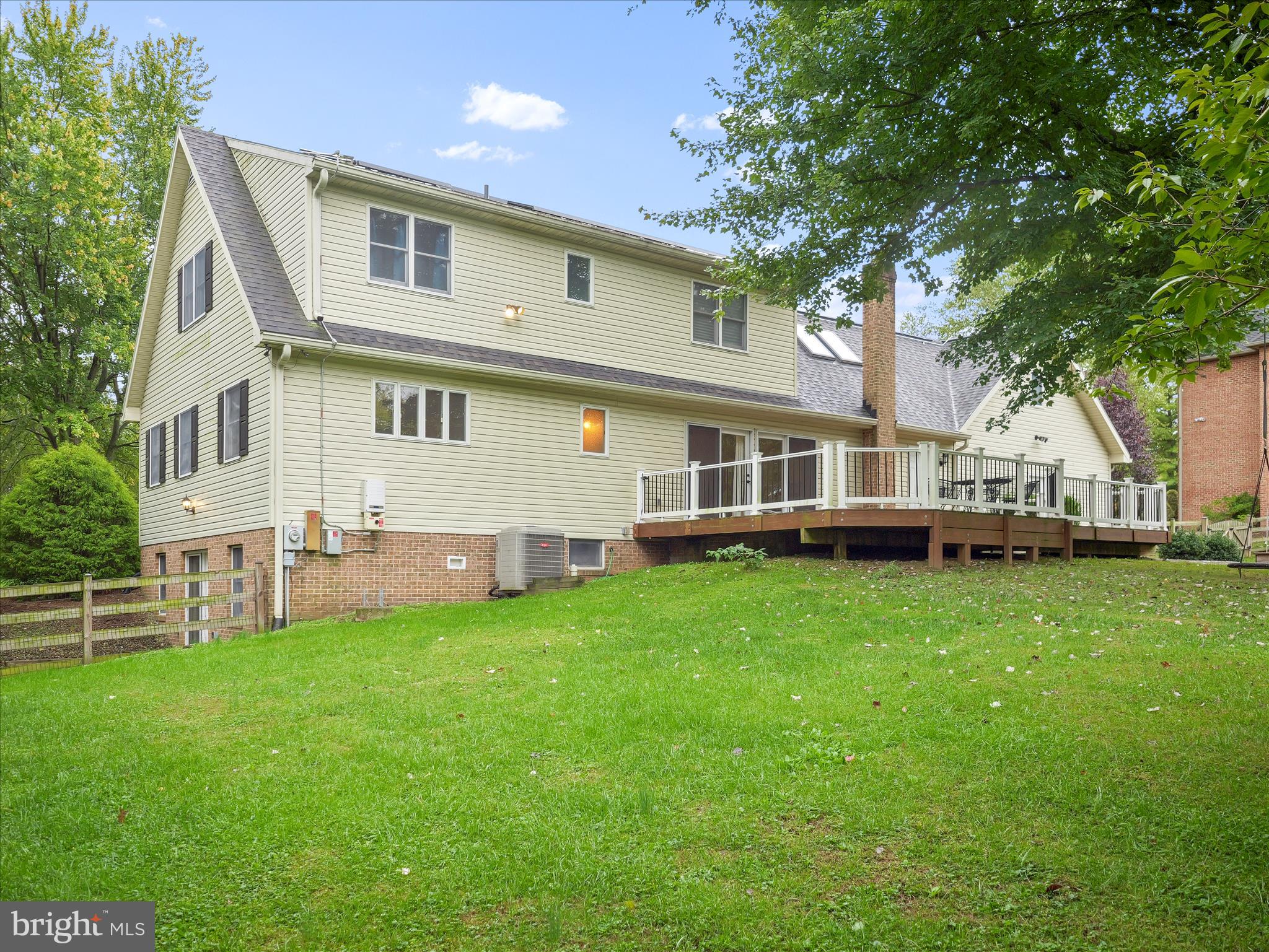 LONGVIEW ESTATES - Residential