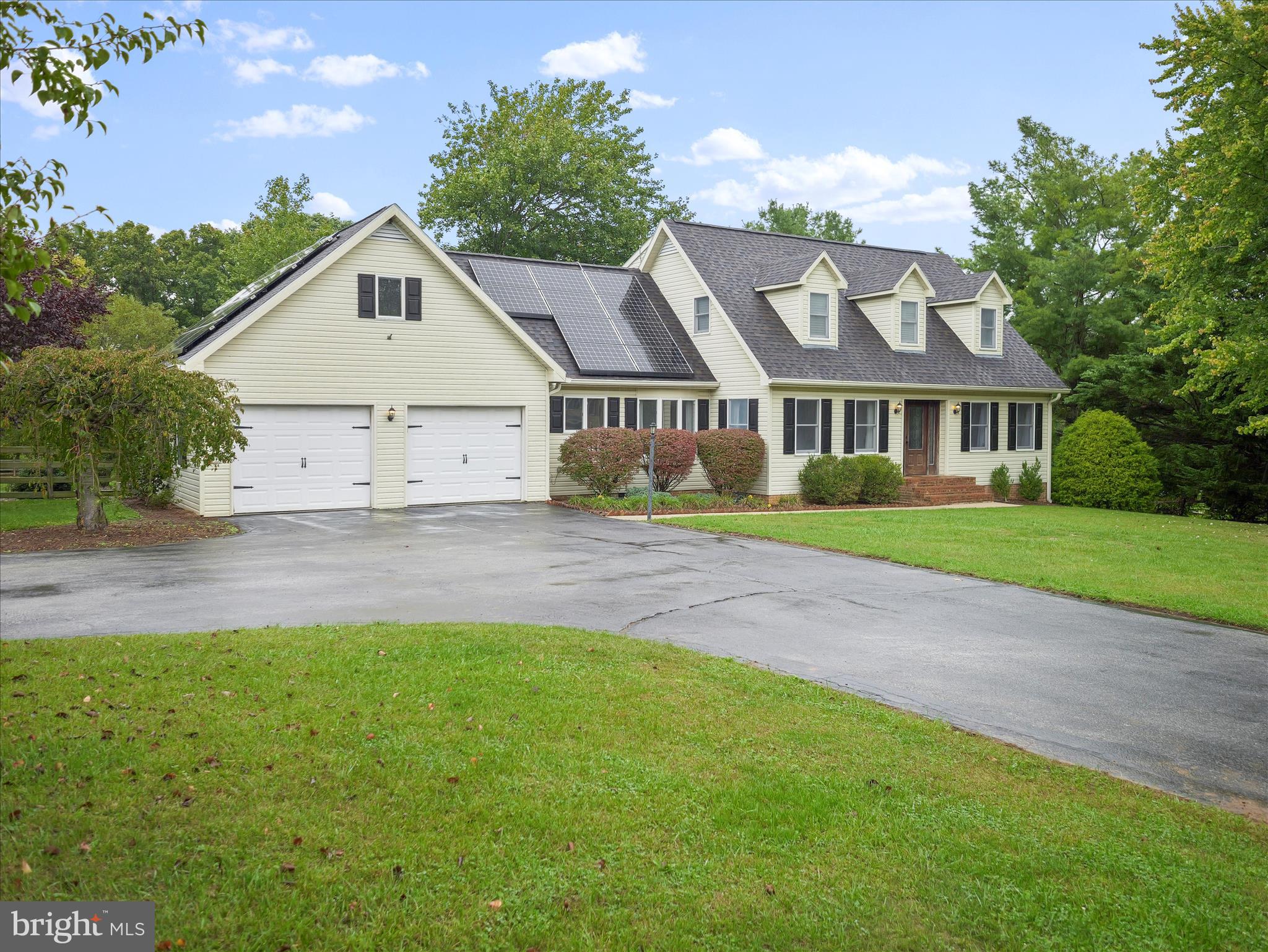 LONGVIEW ESTATES - Residential