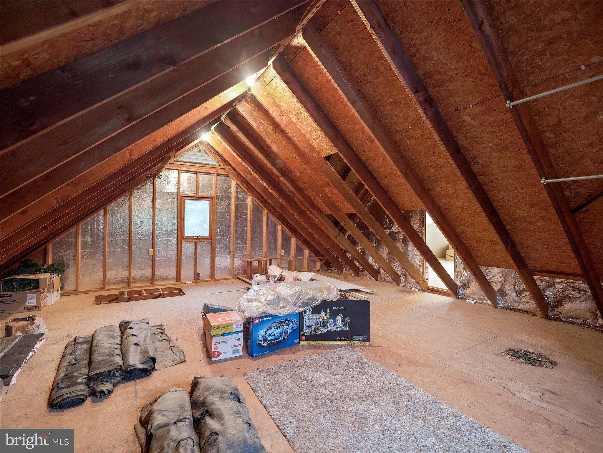 LONGVIEW ESTATES - Residential