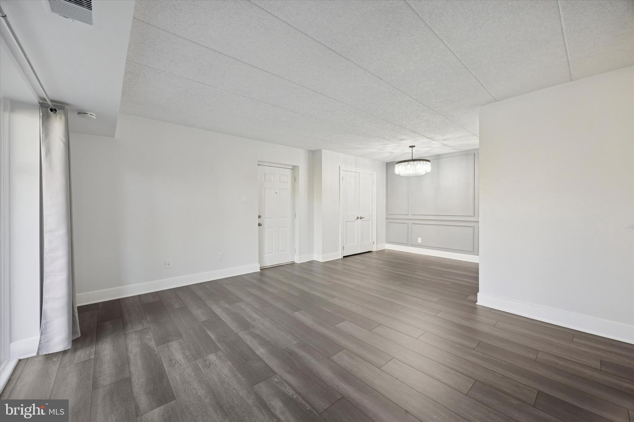 CHESTERBROOK - Residential Lease