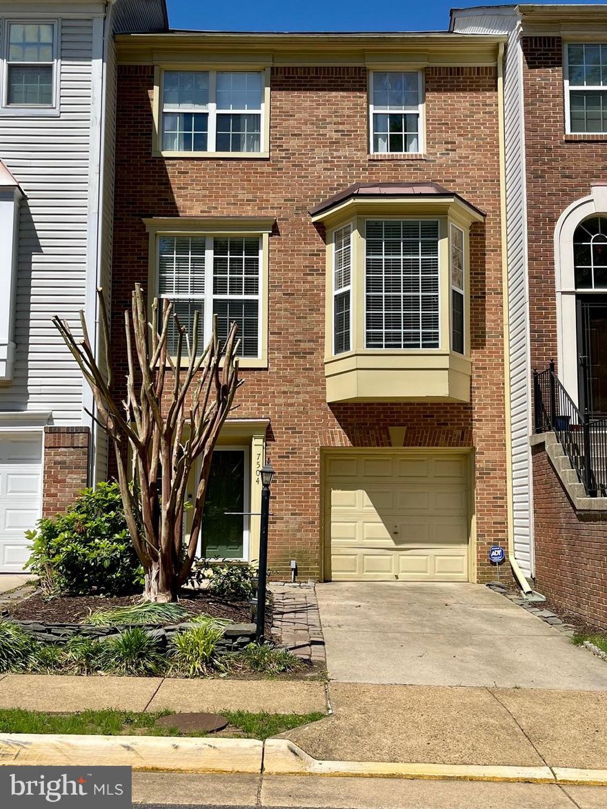 Fabulous interior Town house set on quiet no through stem. 3 bedrooms on upper level, 2 full baths , half bath on main level ( kitchen level )  1  full bath on lower level, the entry level. *new photos to come*