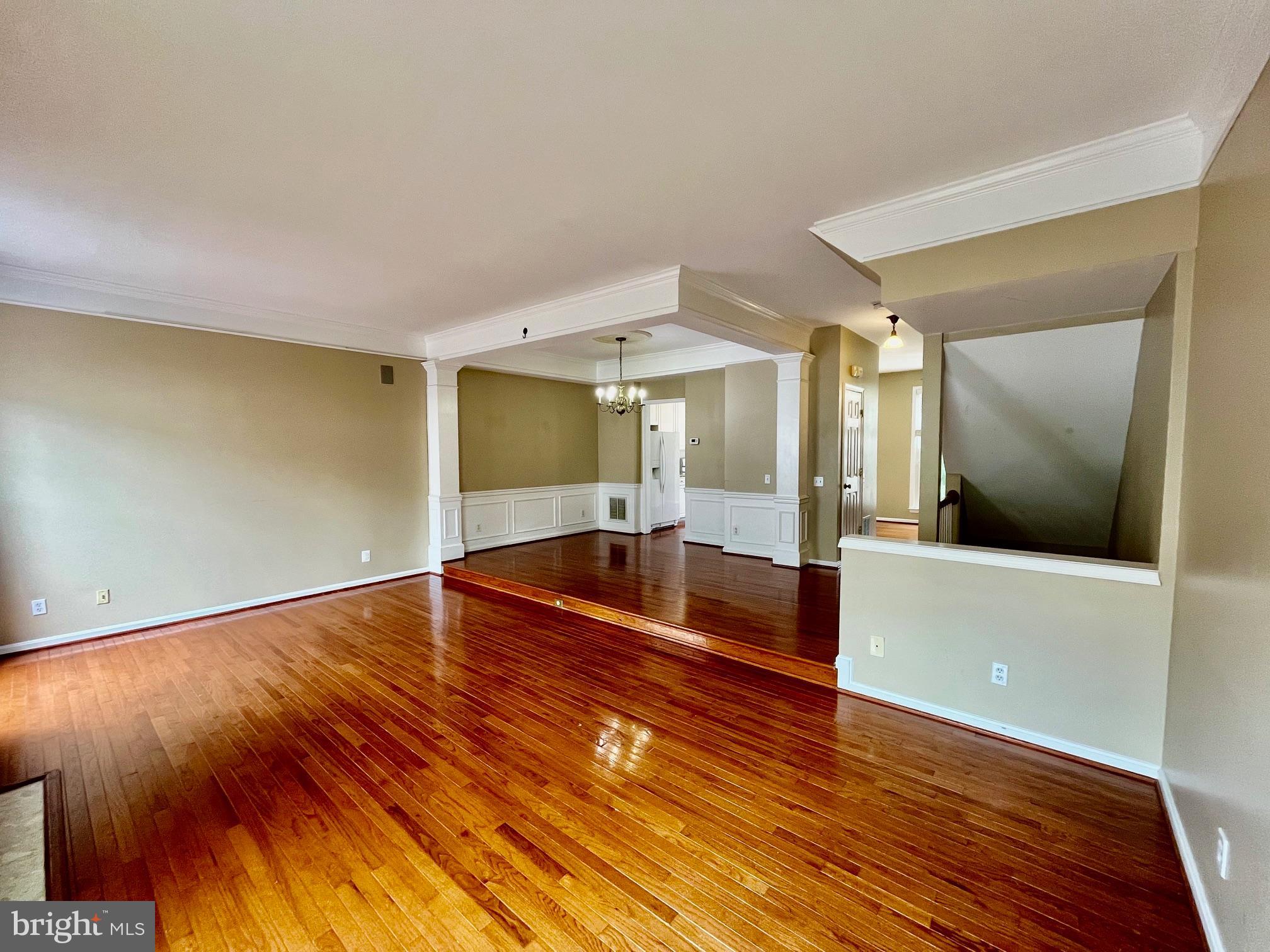 ISLAND CREEK - Residential Lease