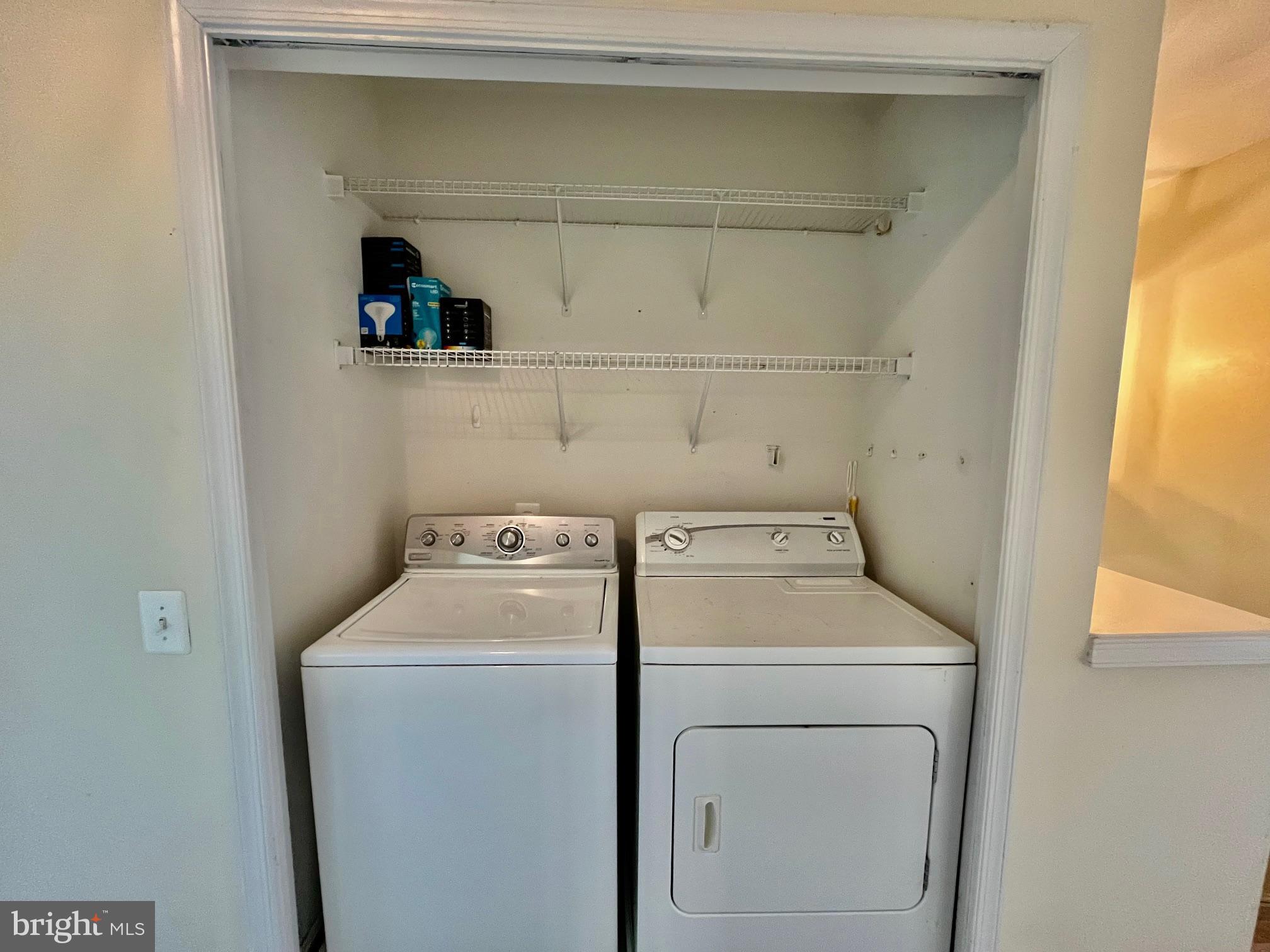 ISLAND CREEK - Residential Lease