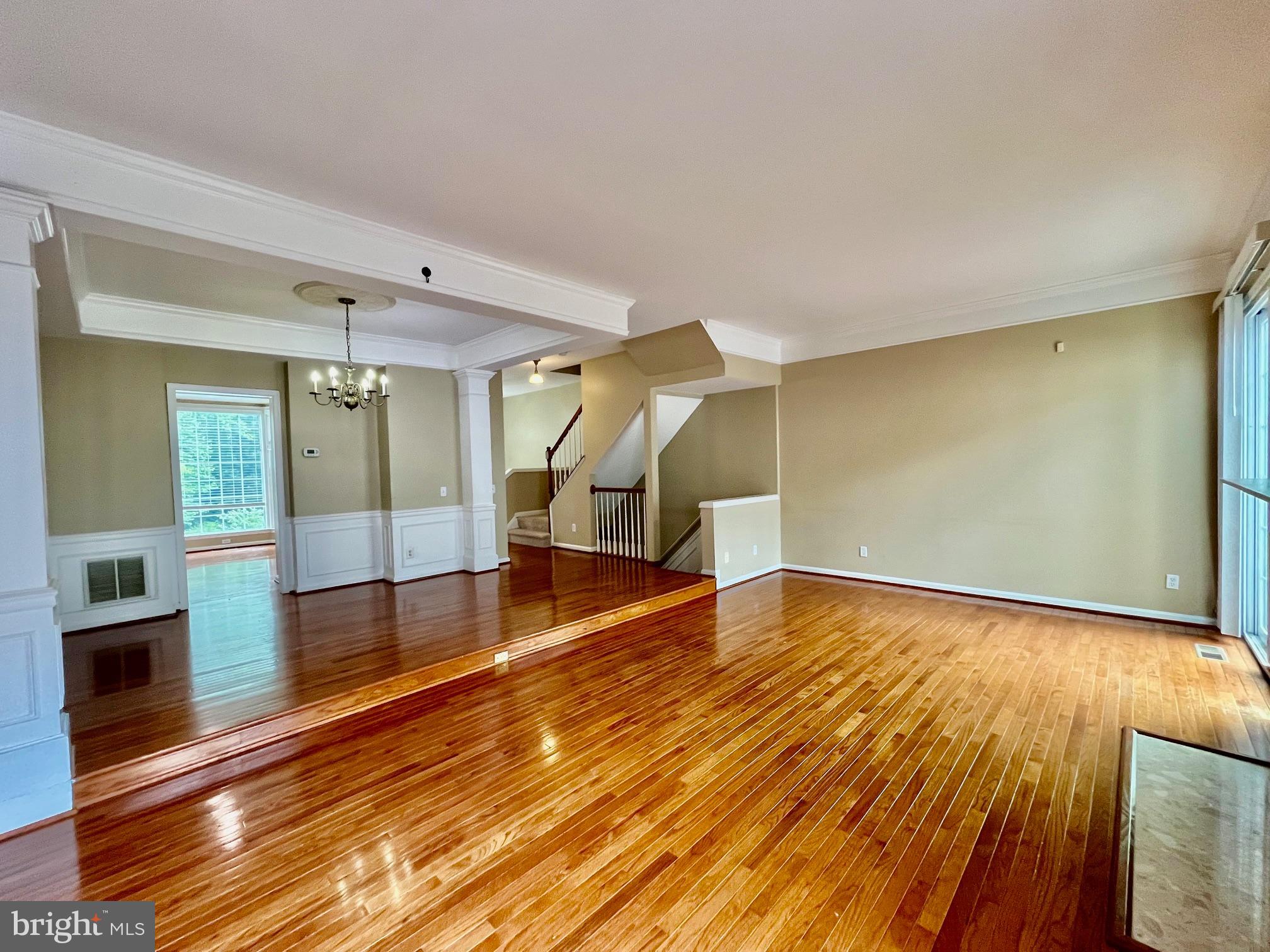 ISLAND CREEK - Residential Lease