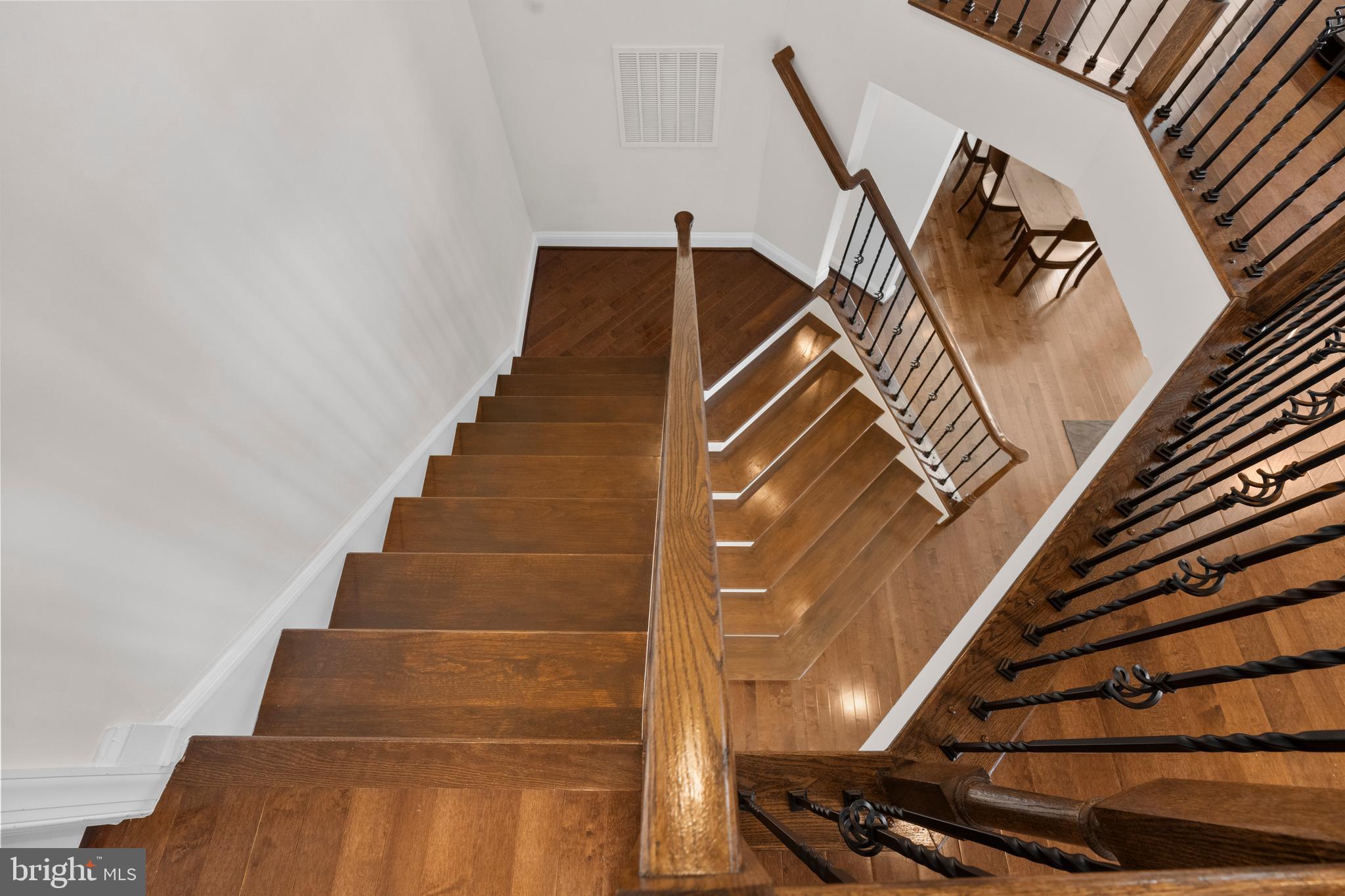 CABIN BRANCH - Residential