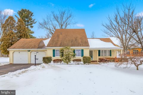 312 ROYAL AVENUE NORTH WALES PA 19454