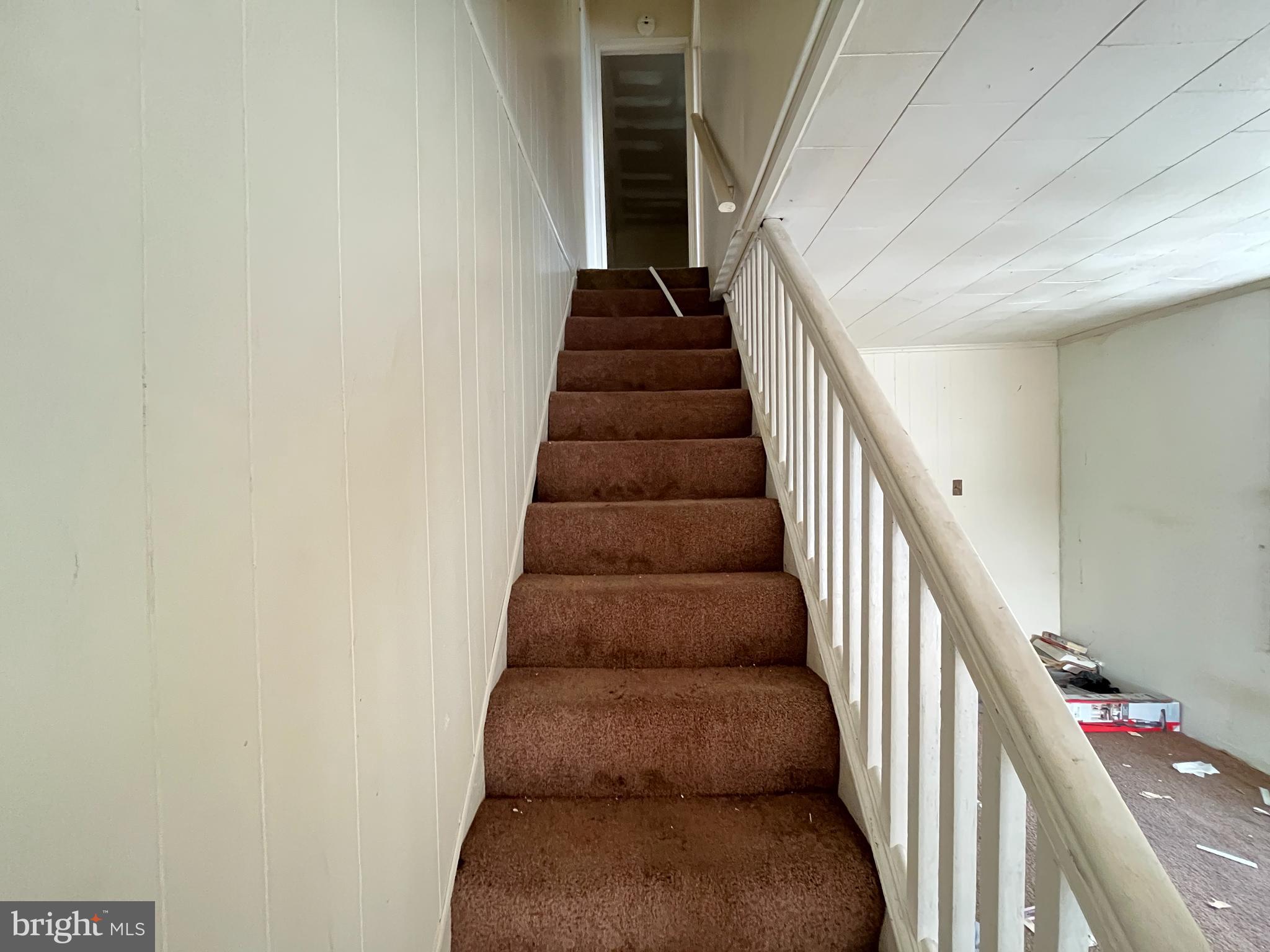 MILL HILL - Residential