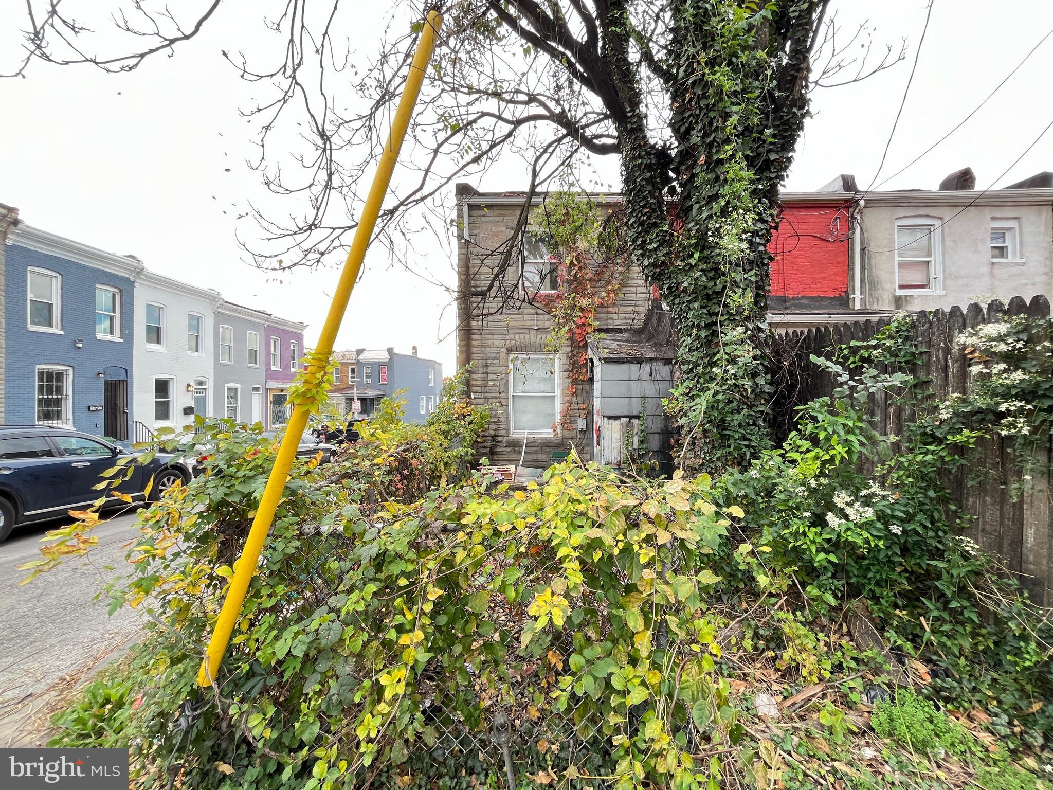 MILL HILL - Residential