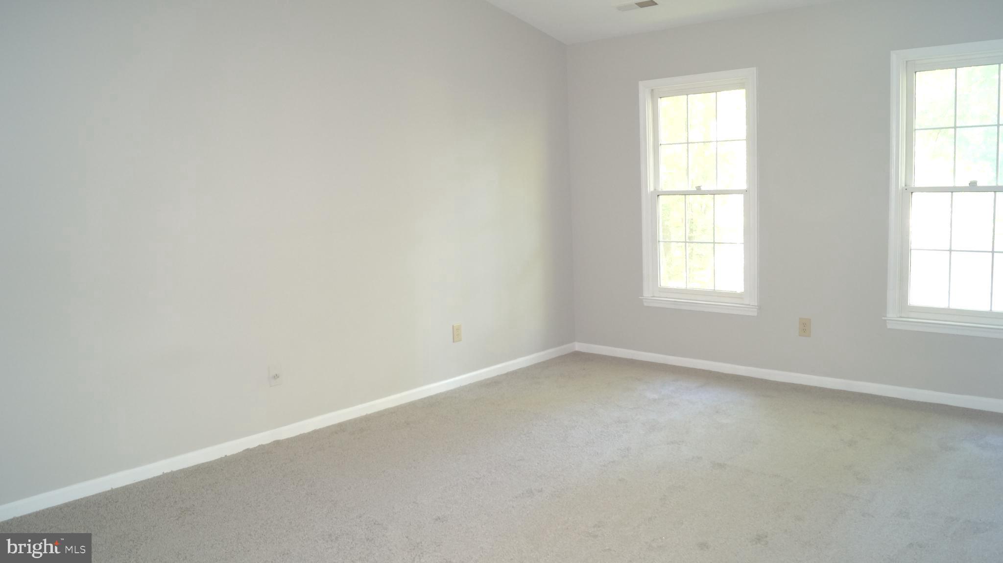 MILL CREEK SOUTH - Residential