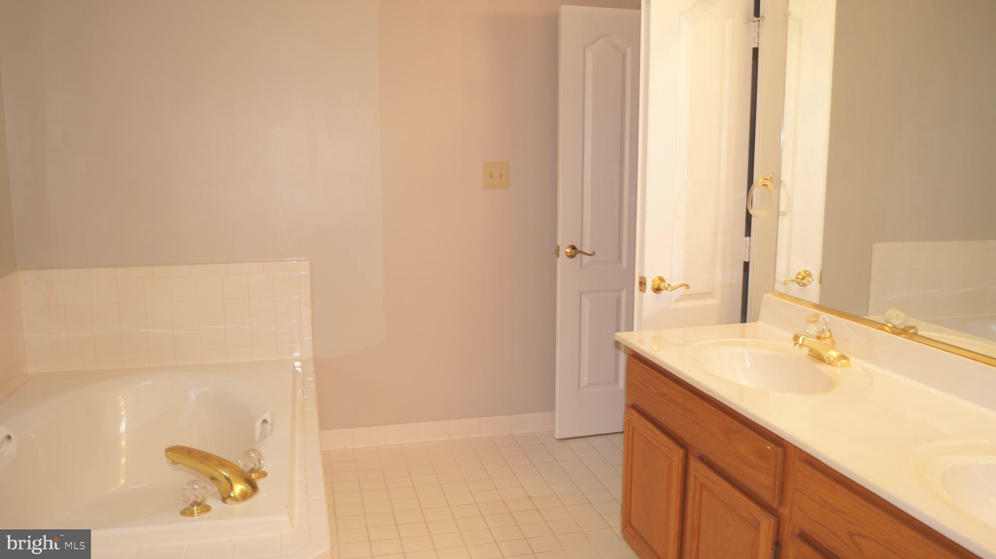 MILL CREEK SOUTH - Residential