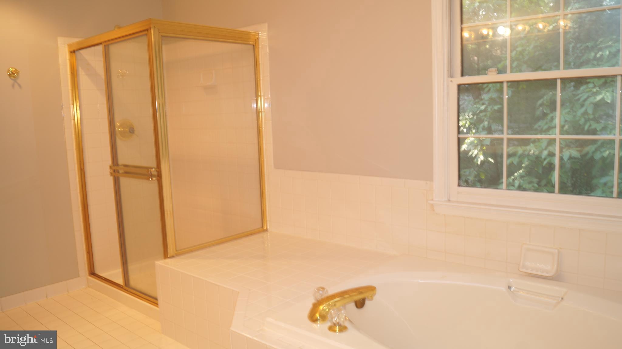 MILL CREEK SOUTH - Residential