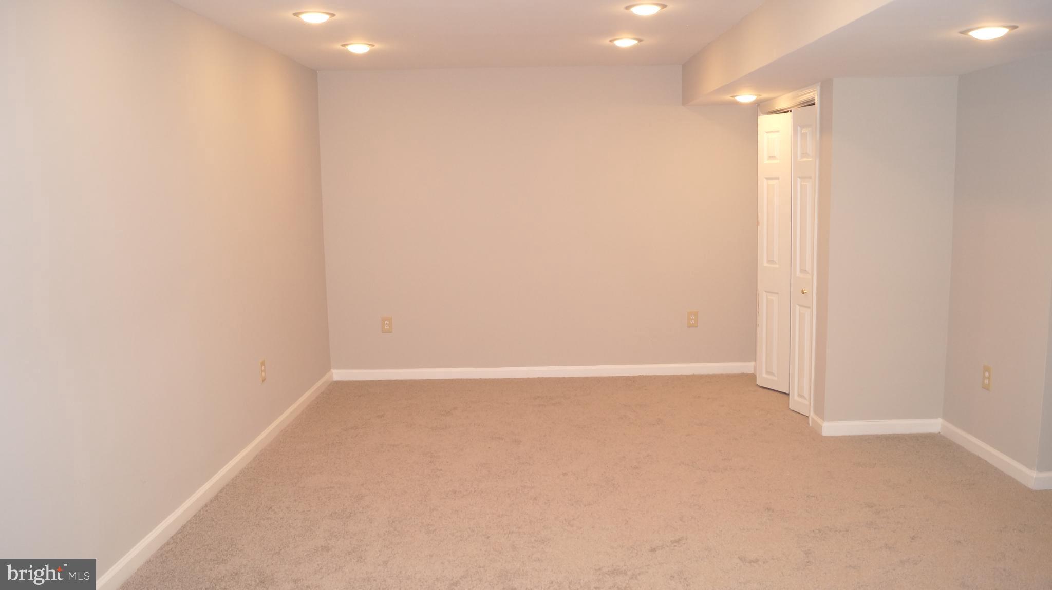 MILL CREEK SOUTH - Residential