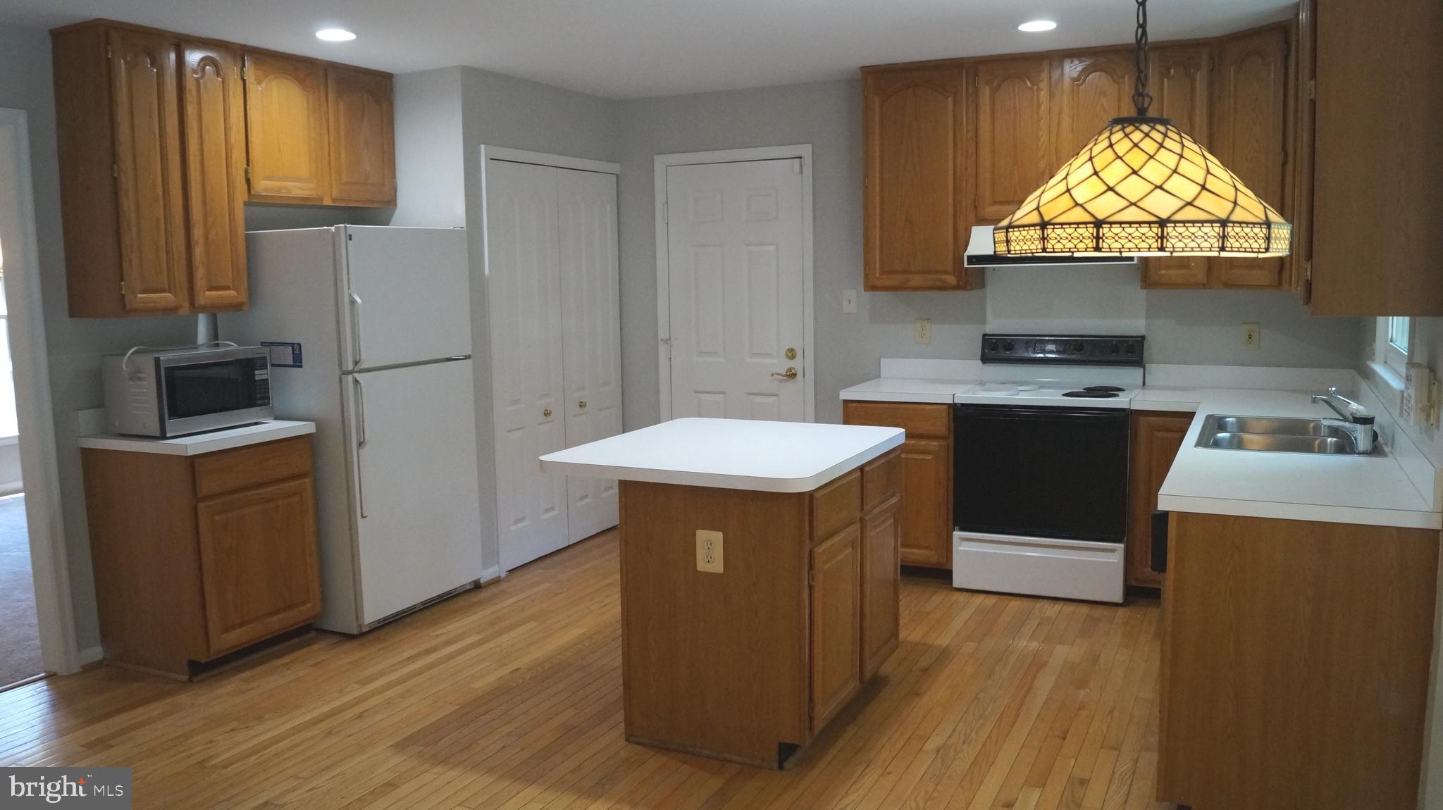 MILL CREEK SOUTH - Residential